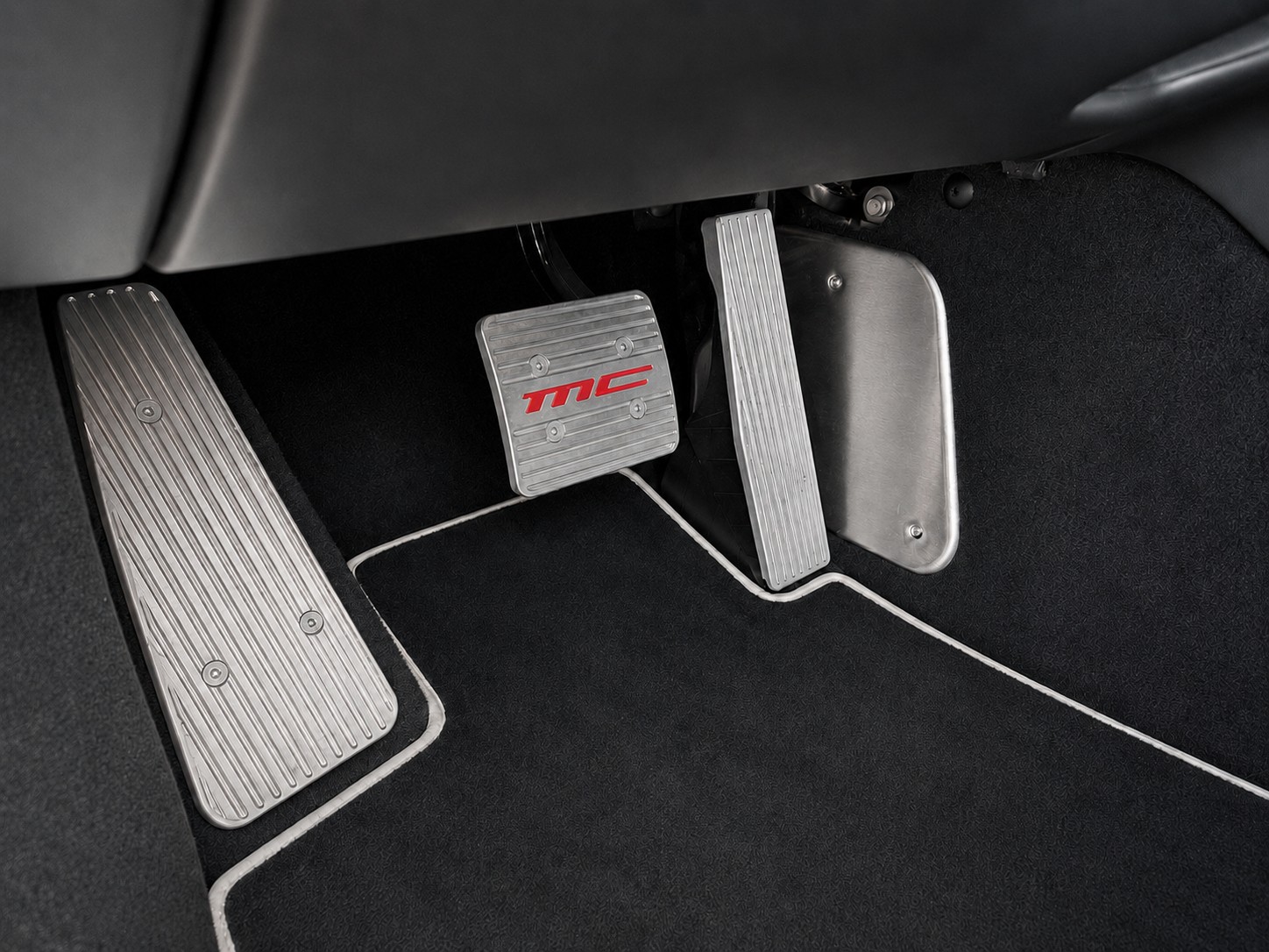 MASERATI GranCabrio Sport Centennial Edition 1 of 400-image-12