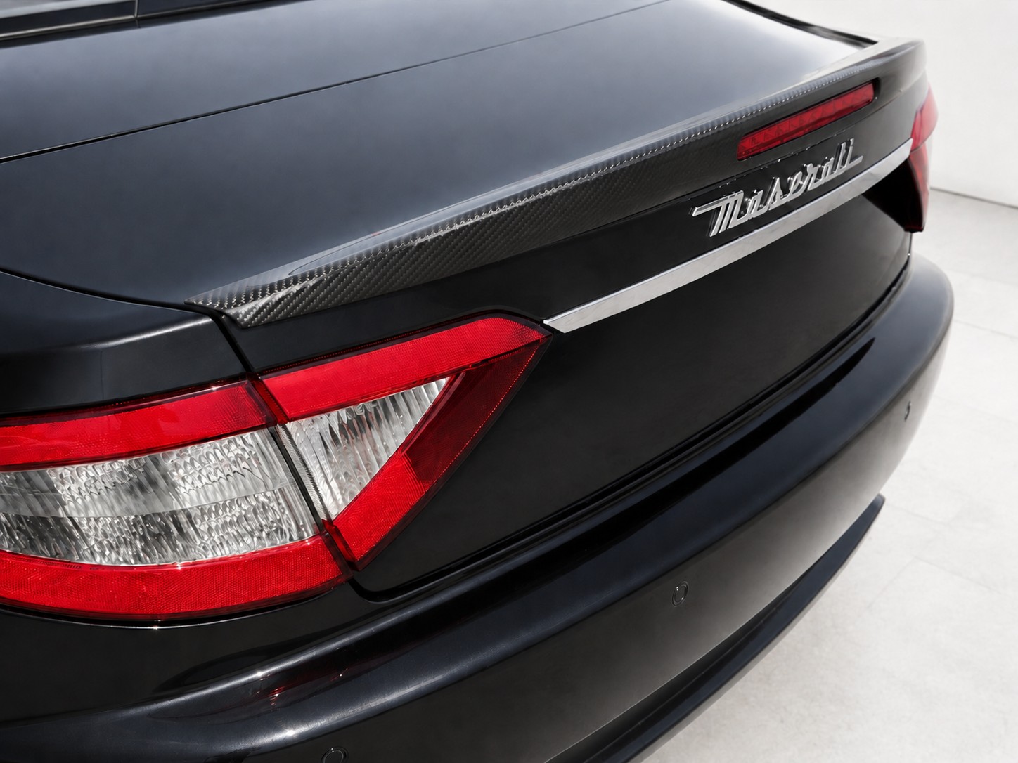MASERATI GranCabrio Sport Centennial Edition 1 of 400-image-6