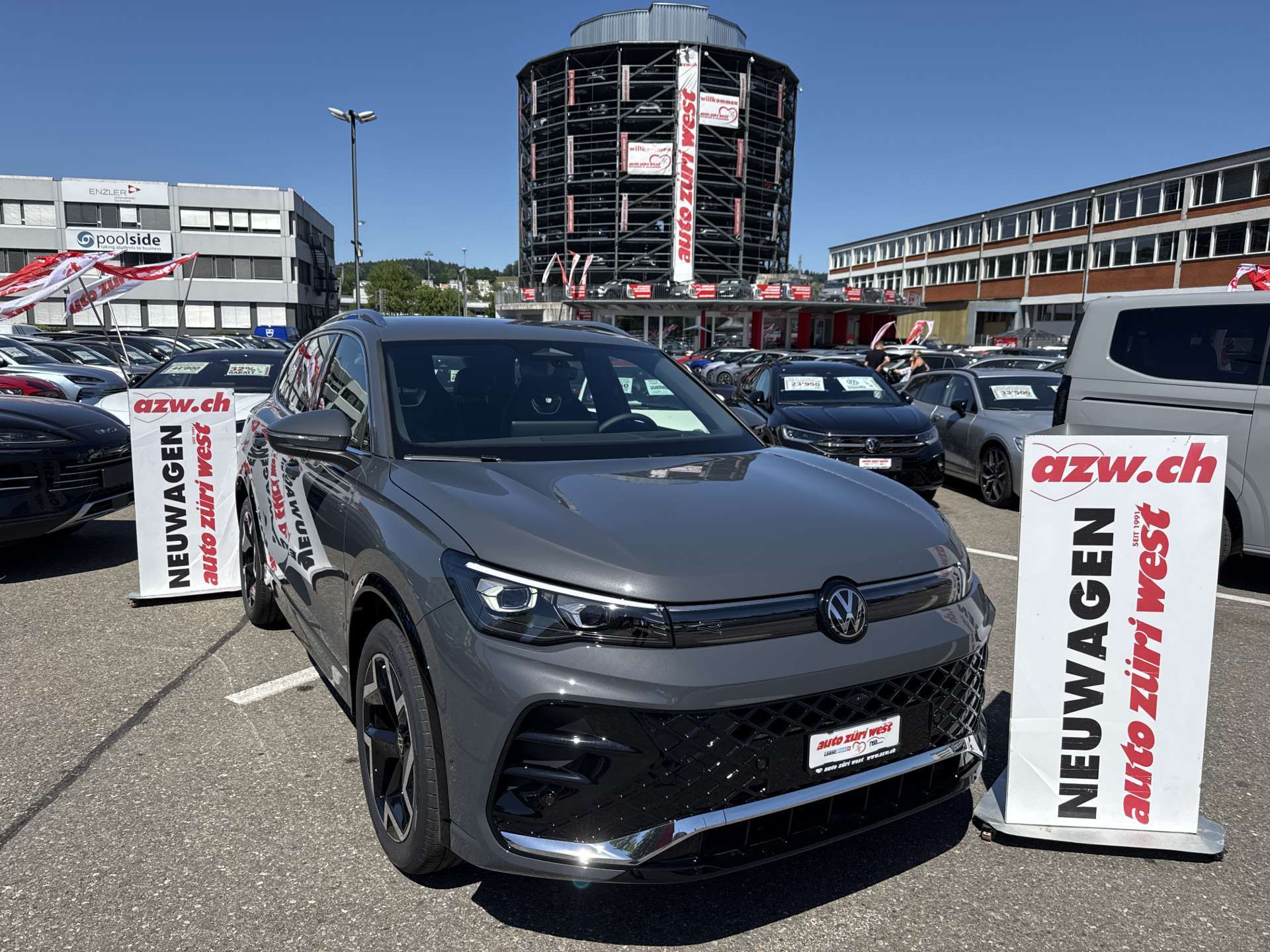 VW Tiguan 1.5 TSi evo2 mHEV R-Line DSG-Automat-image-0