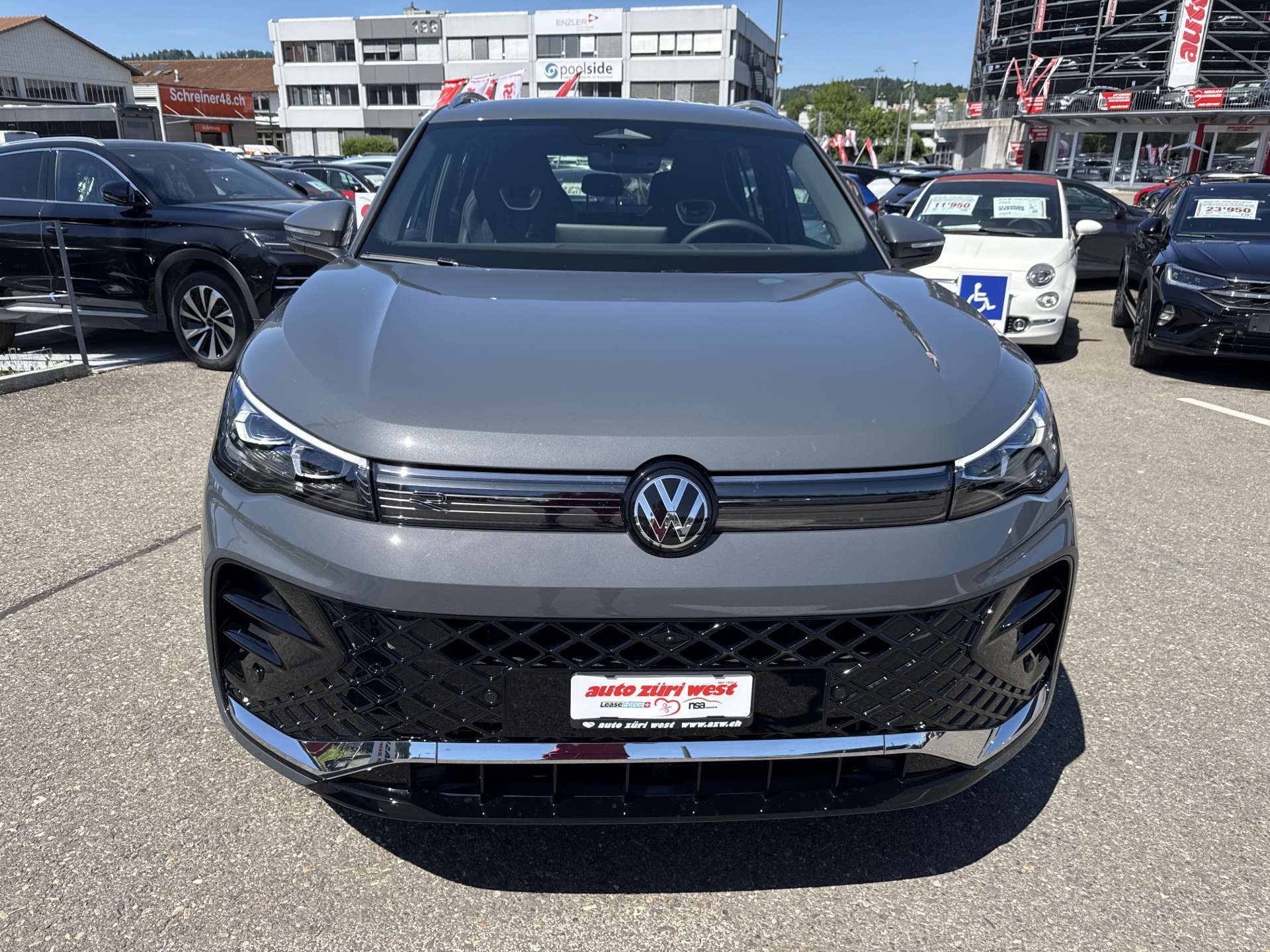 VW Tiguan 1.5 TSi evo2 mHEV R-Line DSG-Automat-image-13