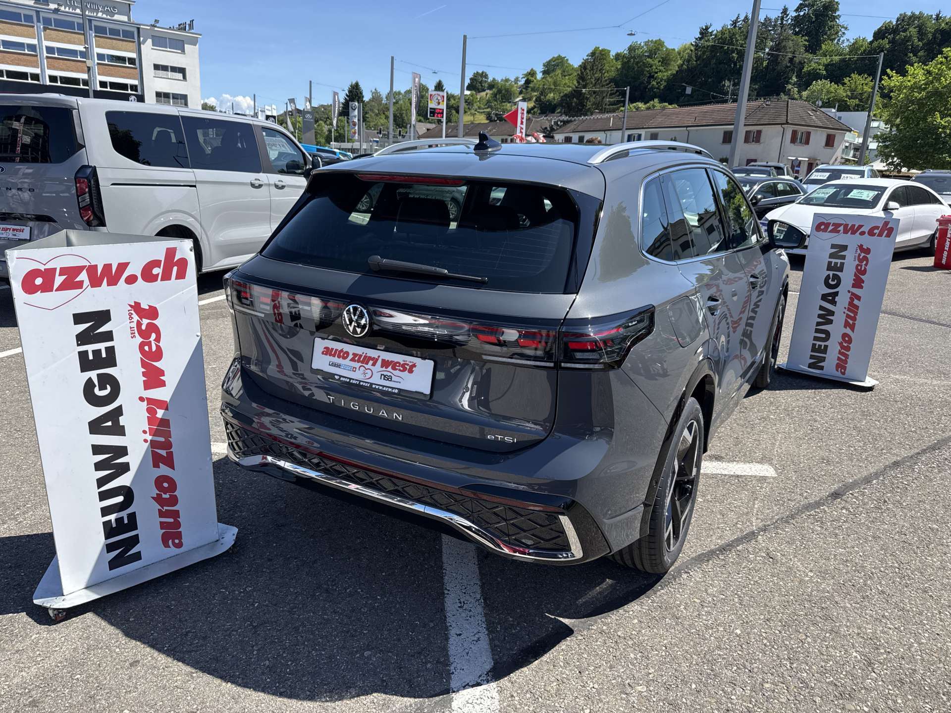 VW Tiguan 1.5 TSi evo2 mHEV R-Line DSG-Automat-image-2