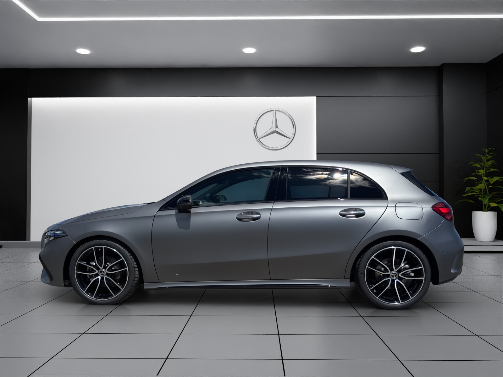 MERCEDES-BENZ A 200 Night Star 7G-DCT-image-2
