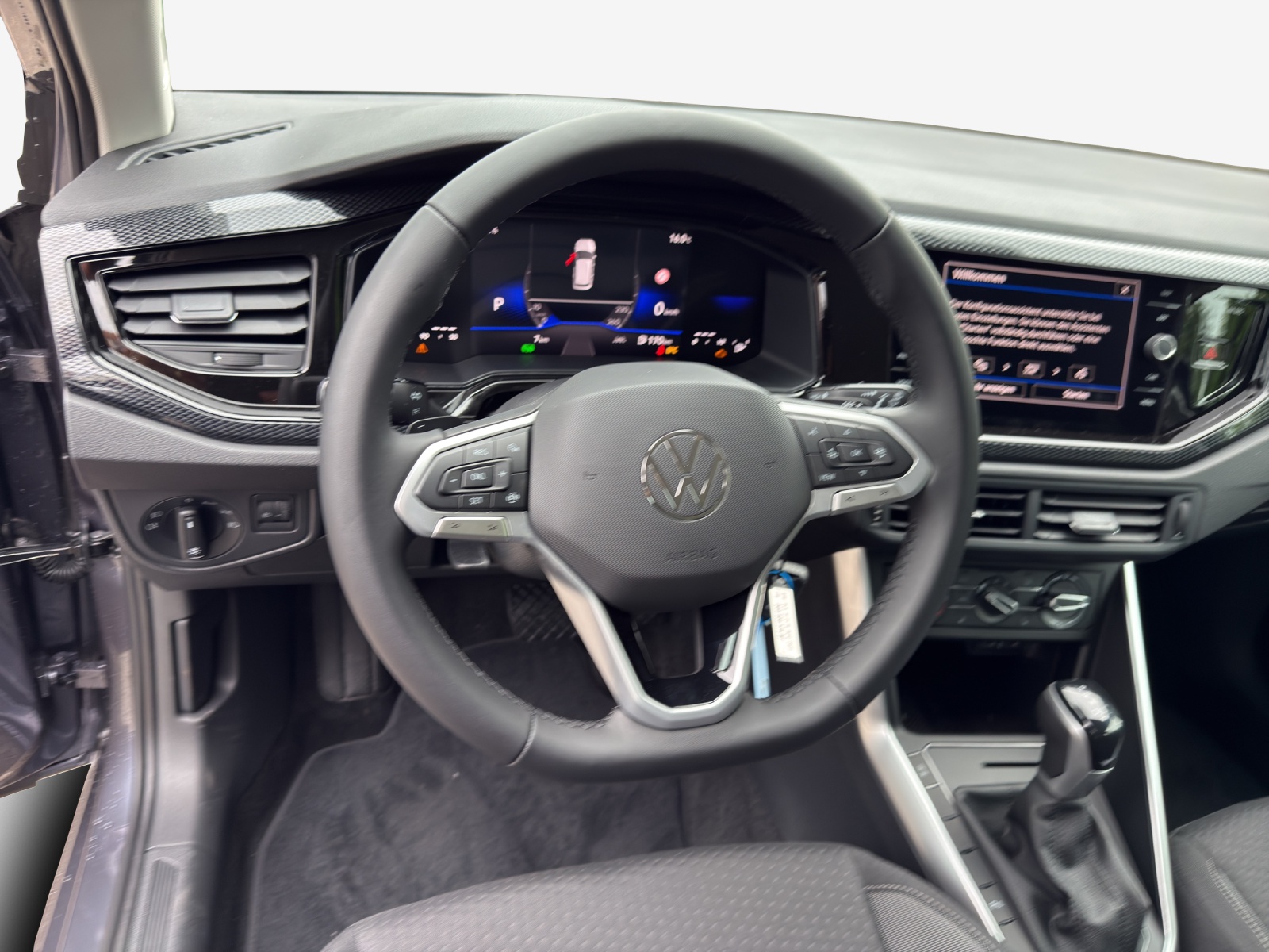 VW Polo 1.0 TSI Life DSG-image-9