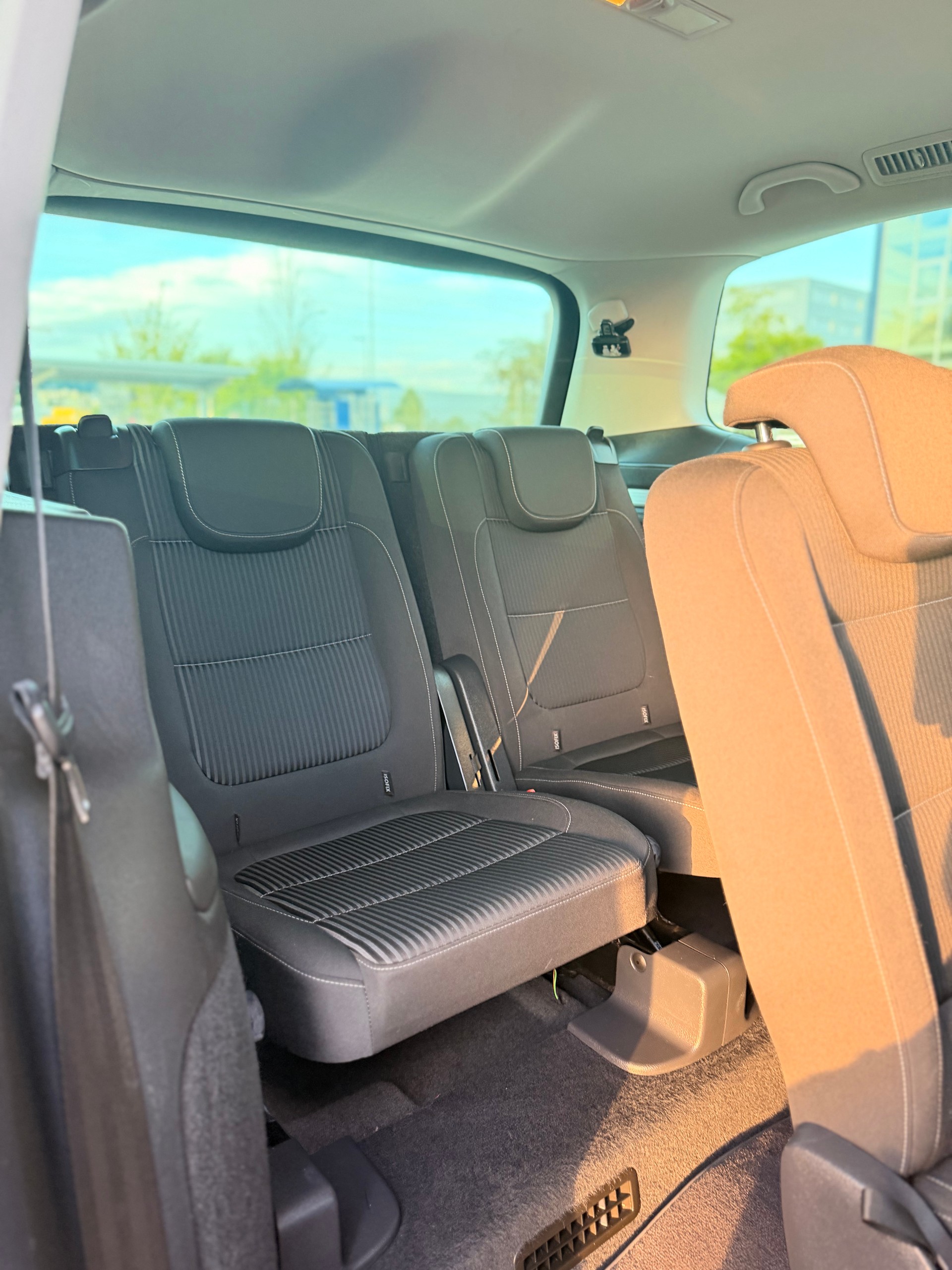 SEAT Alhambra 2.0 TDI Style 4x4 * Integrierte Kindersitze*-image-27