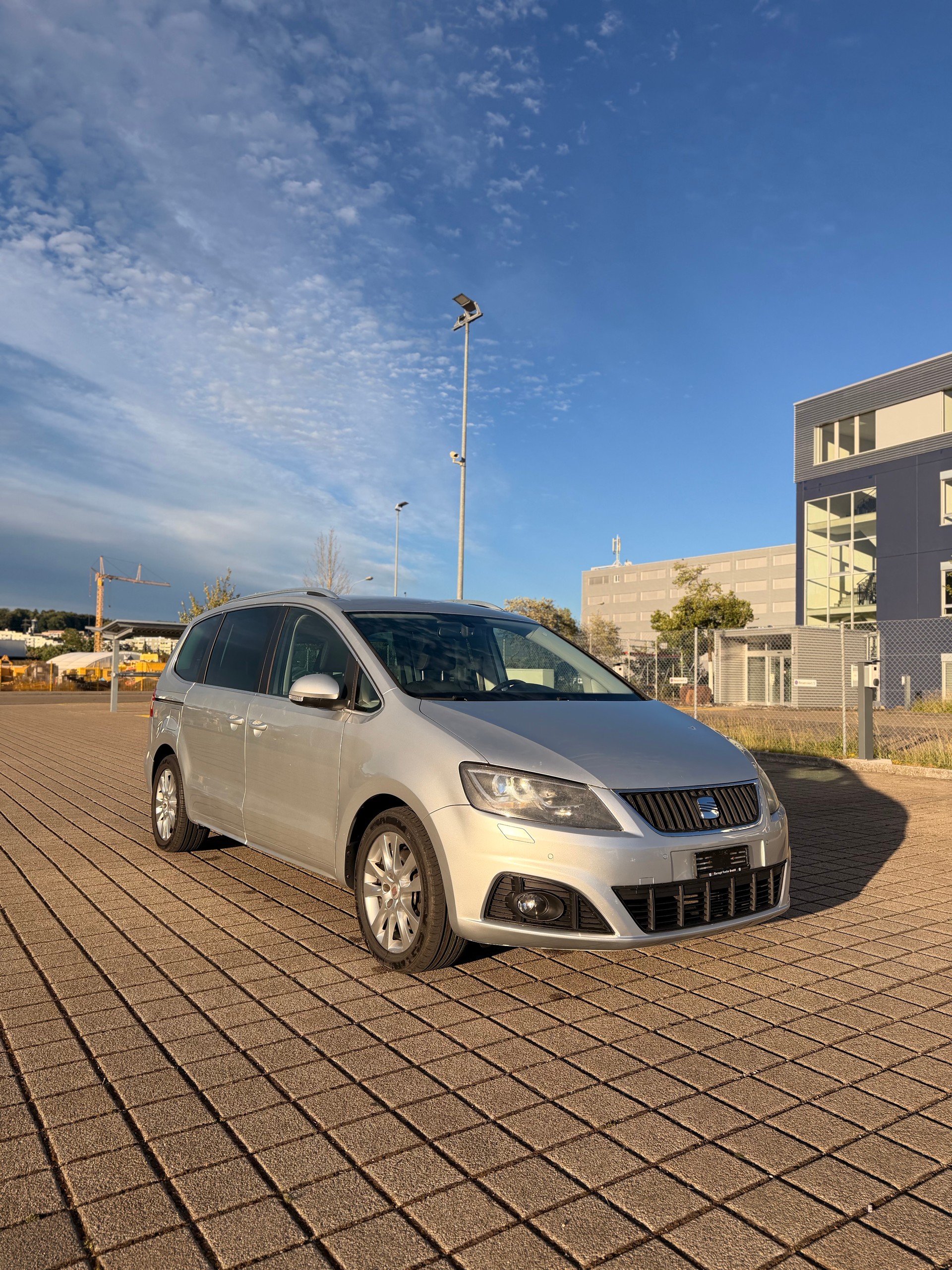 SEAT Alhambra 2.0 TDI Style 4x4 * Integrierte Kindersitze*-image-4