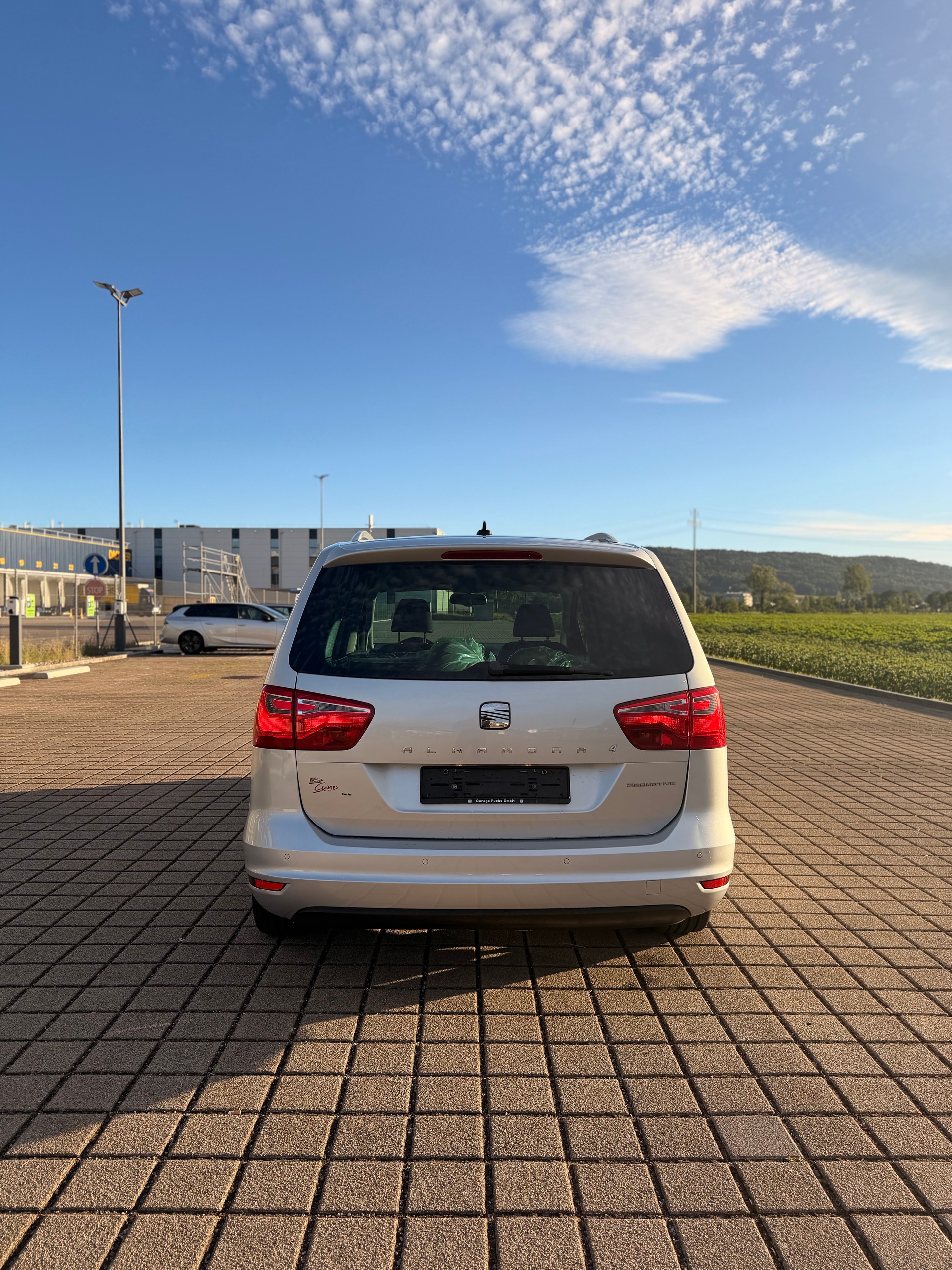 SEAT Alhambra 2.0 TDI Style 4x4 * Integrierte Kindersitze*-image-9