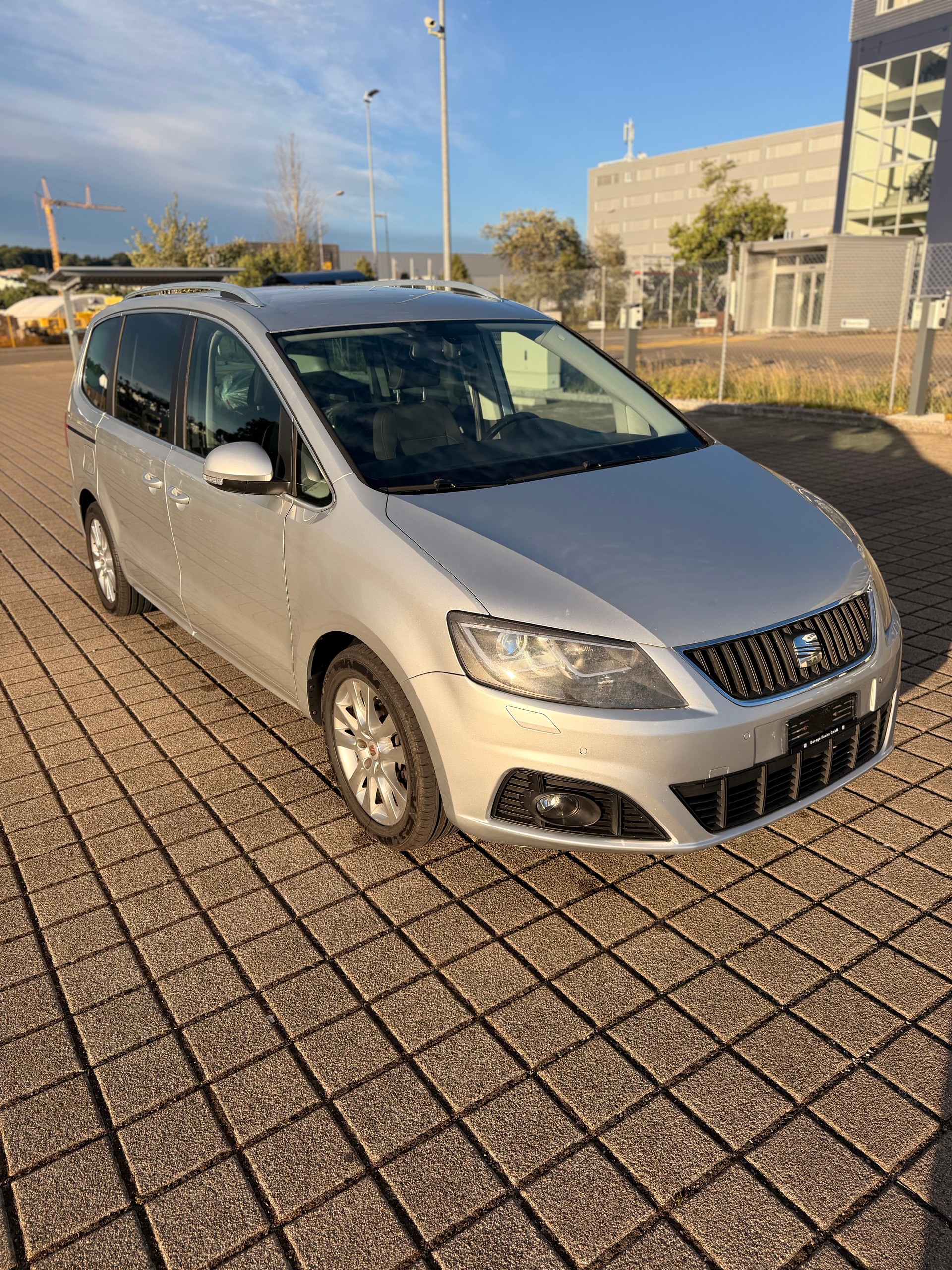 SEAT Alhambra 2.0 TDI Style 4x4 * Integrierte Kindersitze*-image-5
