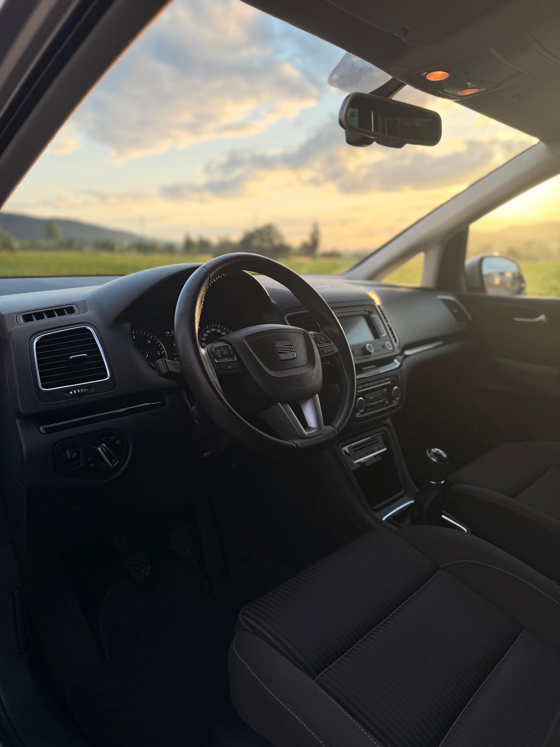 SEAT Alhambra 2.0 TDI Style 4x4 * Integrierte Kindersitze*-image-16