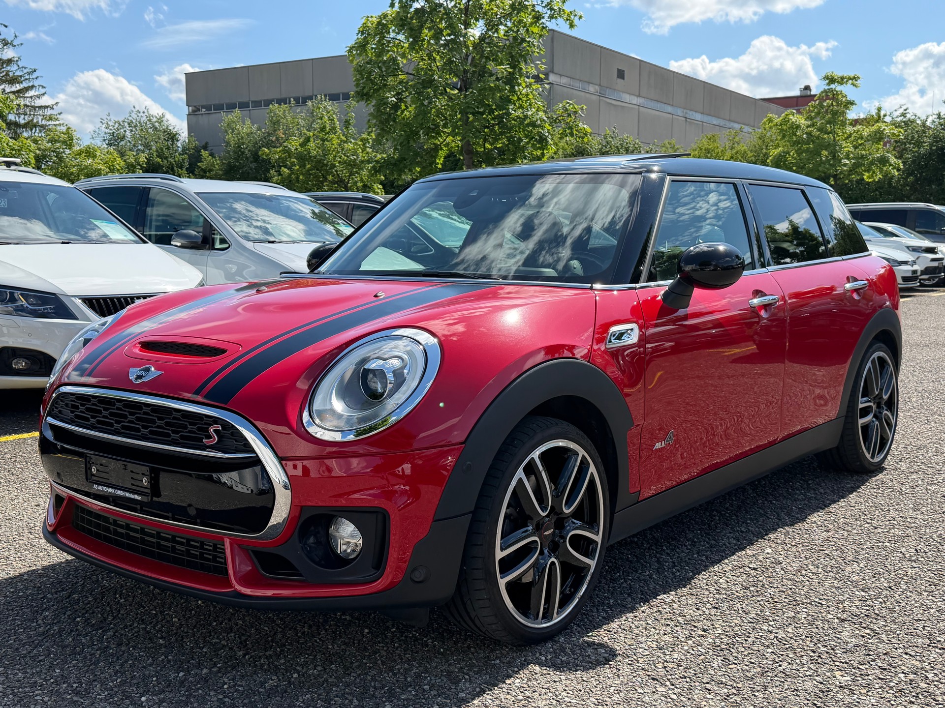 MINI Clubman Cooper S ALL4 Steptronic-image-0
