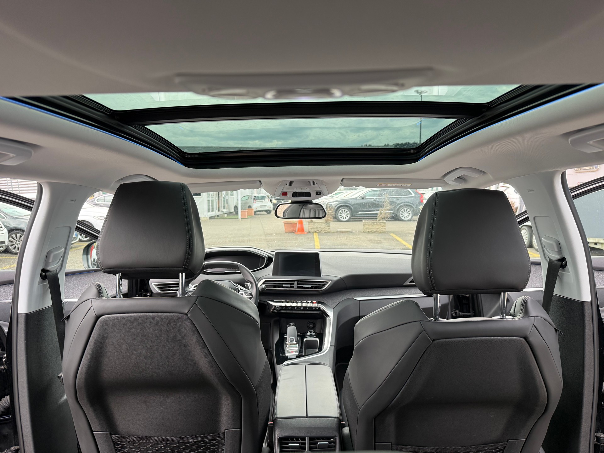 PEUGEOT 3008 1.6 THP Allure EAT-image-5
