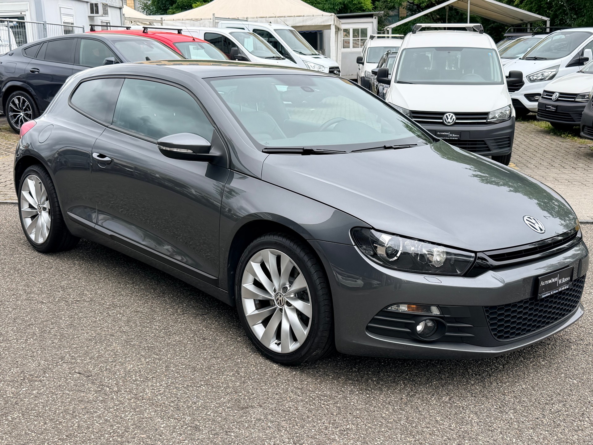 VW Scirocco 2.0 TSI Team DSG-image-0