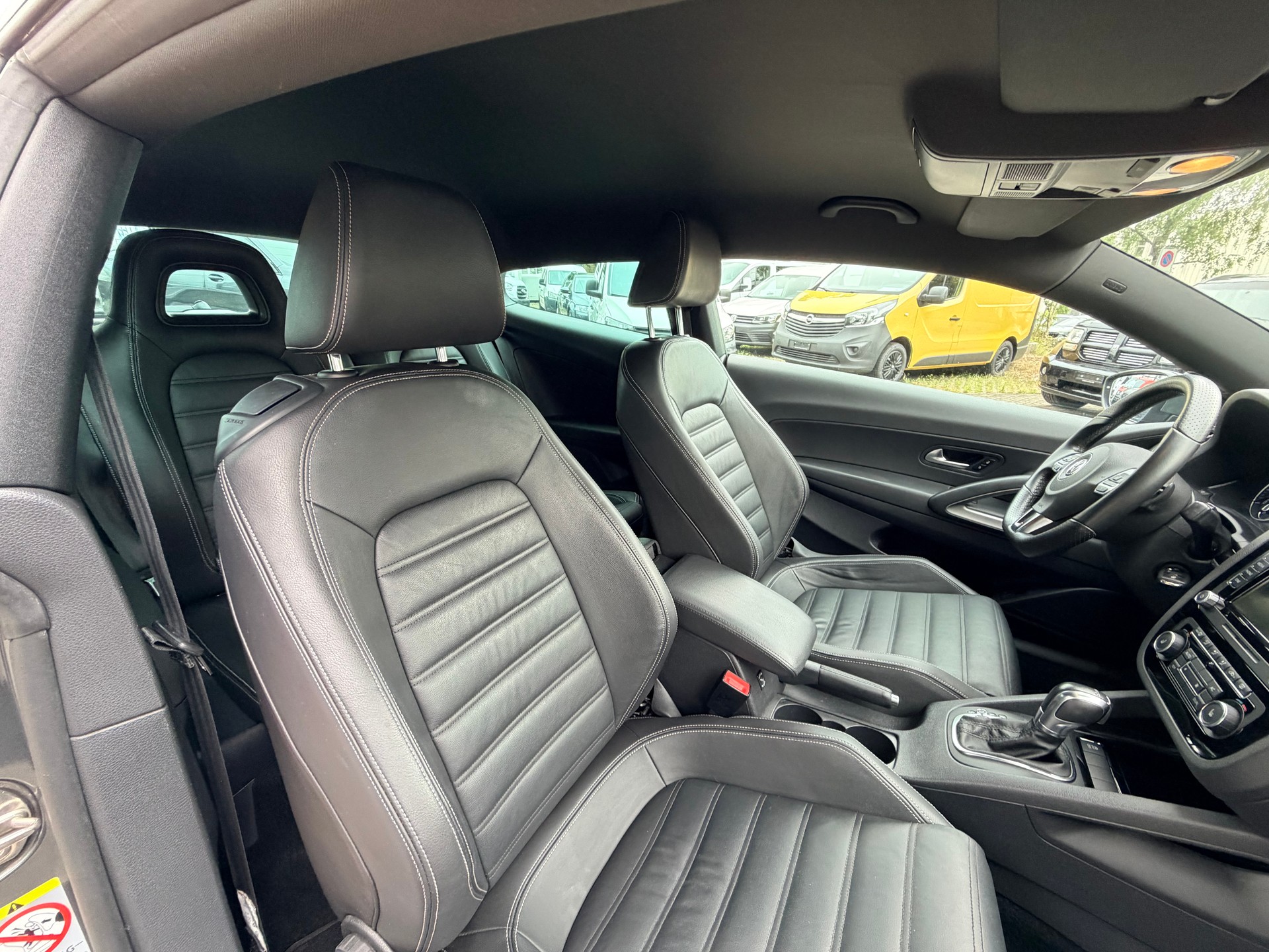 VW Scirocco 2.0 TSI Team DSG-image-16