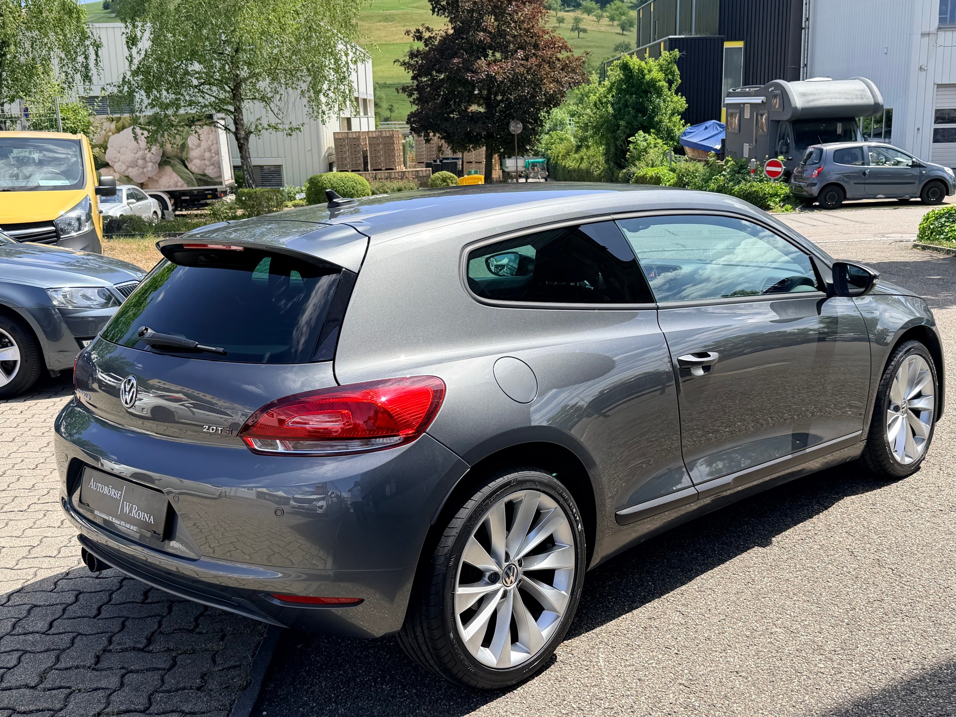 VW Scirocco 2.0 TSI Team DSG-image-2