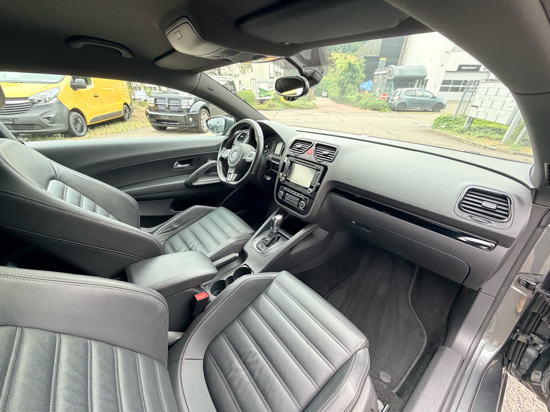 VW Scirocco 2.0 TSI Team DSG-image-10