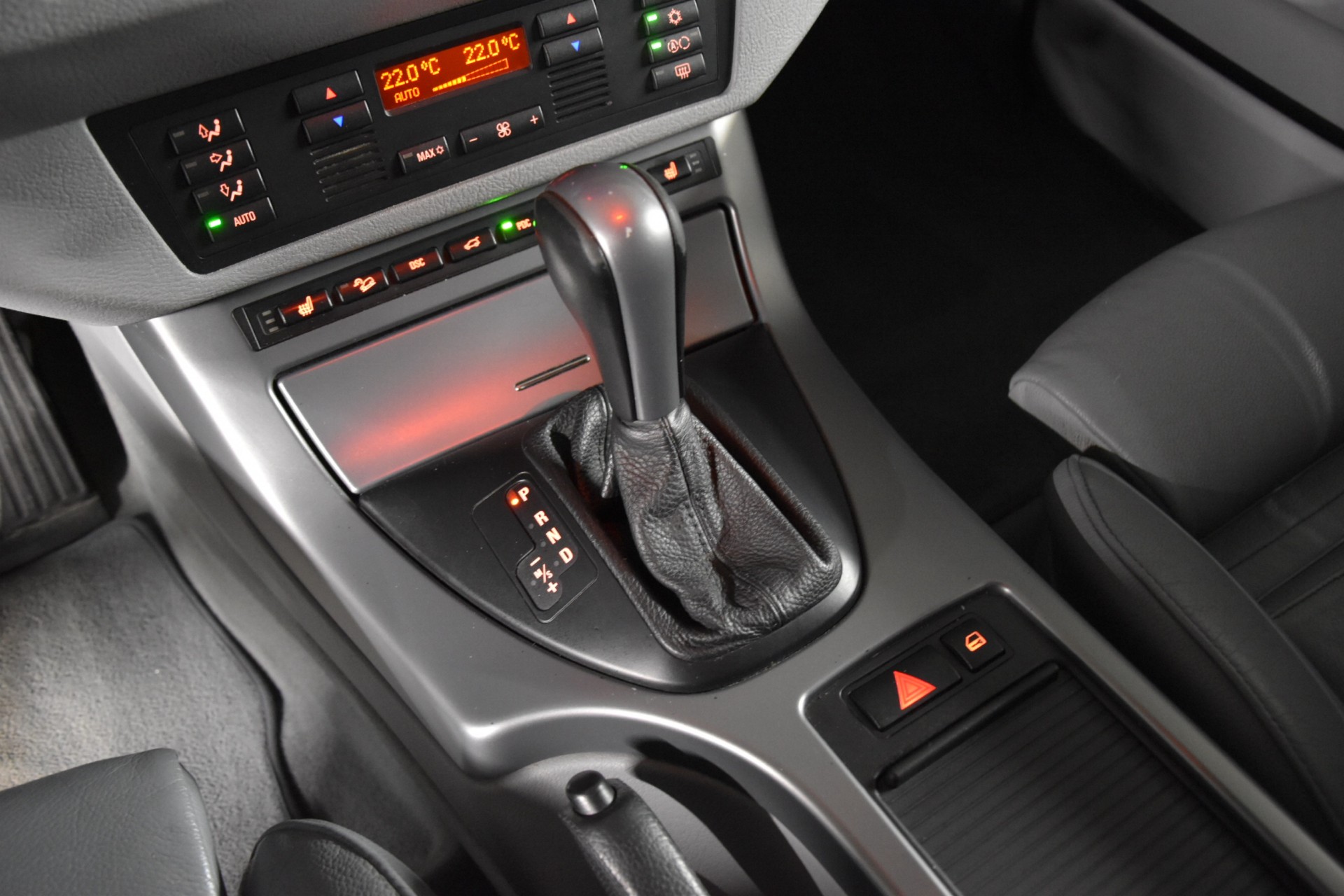 BMW X5 3.0d-image-19