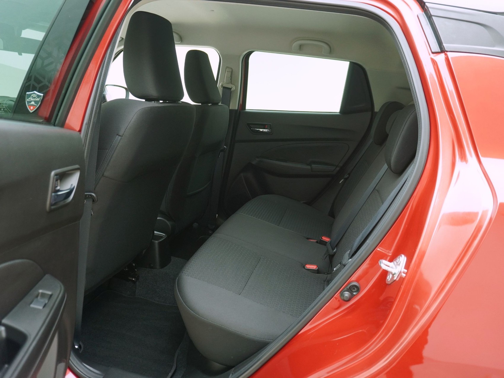 SUZUKI Swift 1.2 Piz Sulai Top Hybrid 4x4-image-11