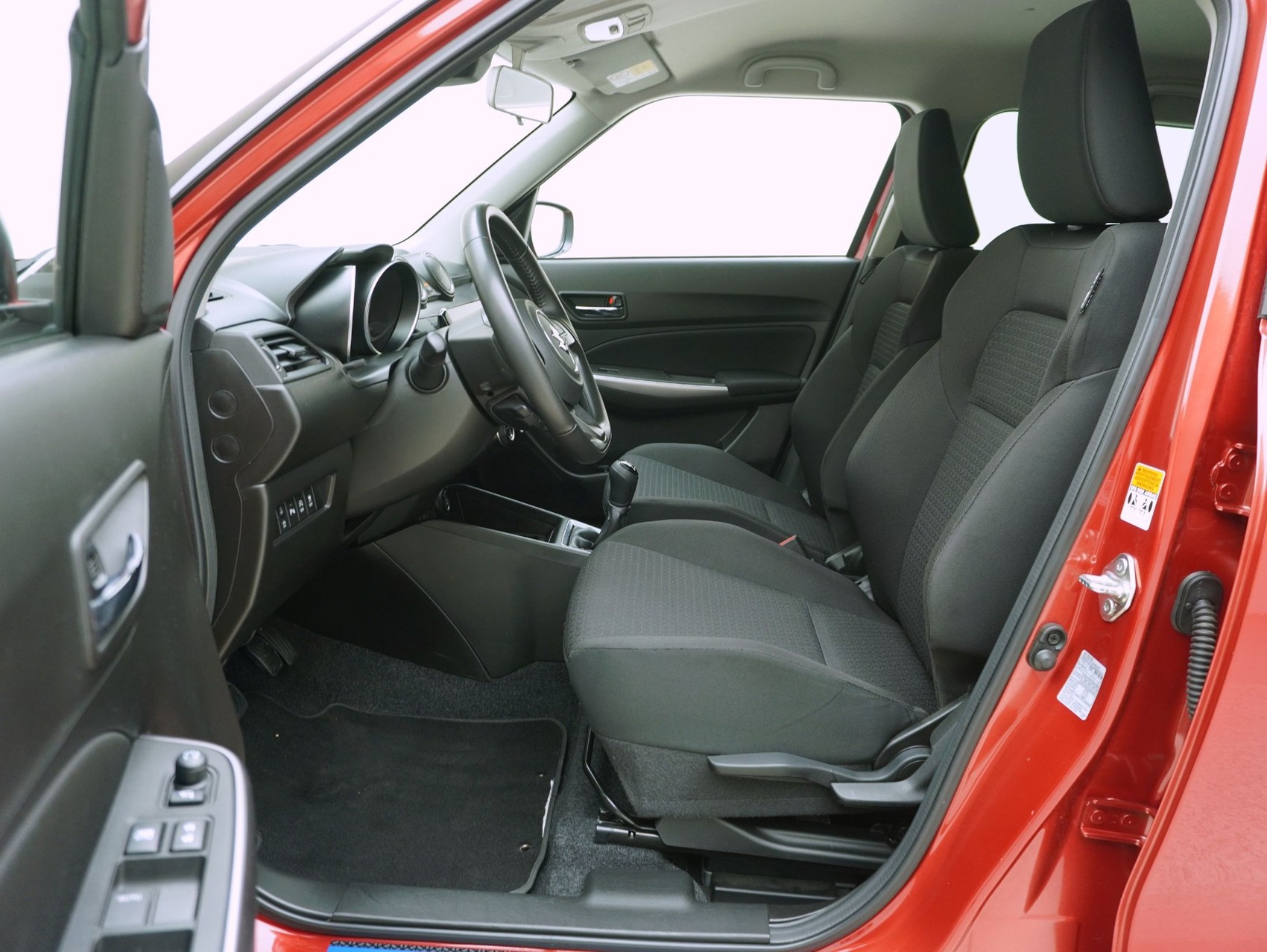 SUZUKI Swift 1.2 Piz Sulai Top Hybrid 4x4-image-8