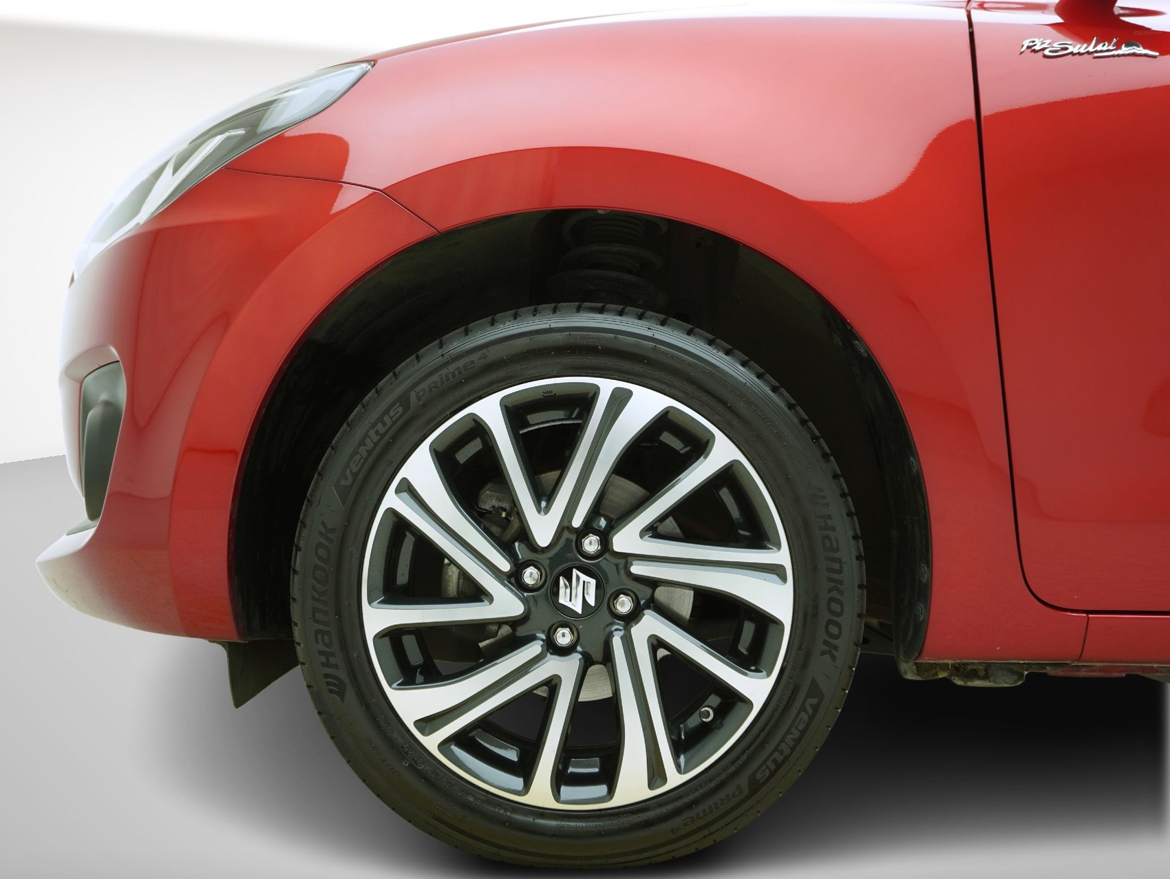 SUZUKI Swift 1.2 Piz Sulai Top Hybrid 4x4-image-6