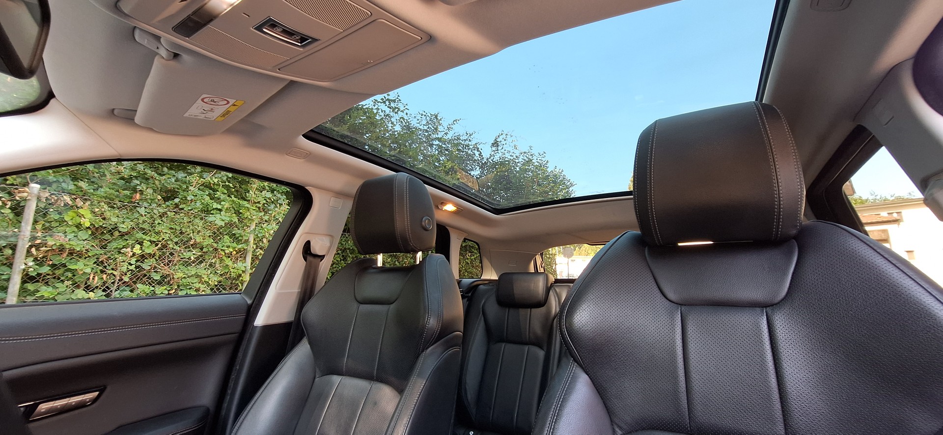 LAND ROVER Range Rover Evoque 2.0 Si4 SE Dynamic AT9-image-27
