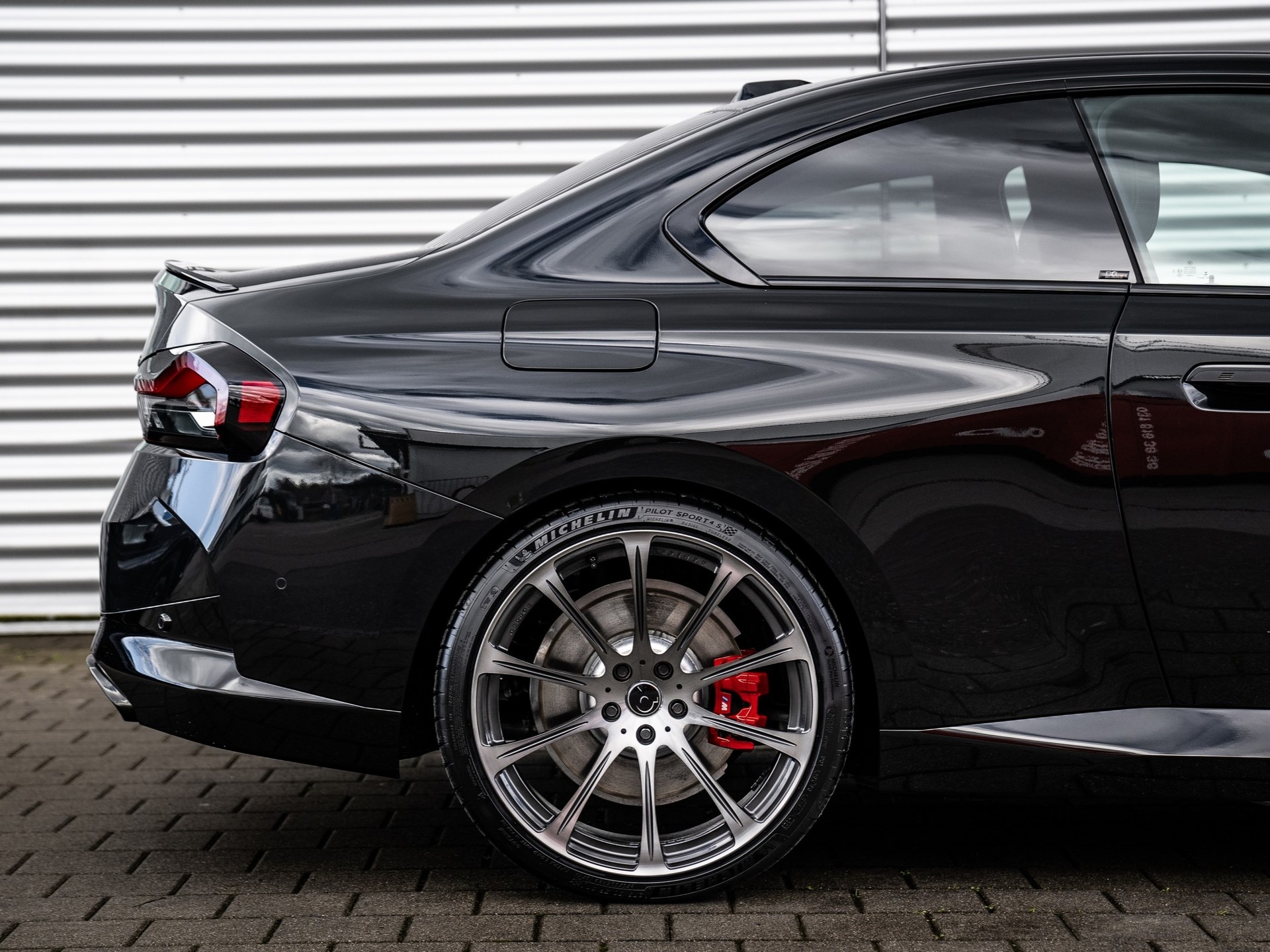 BMW M240i xDrive M Sport Pro Steptronic-image-3