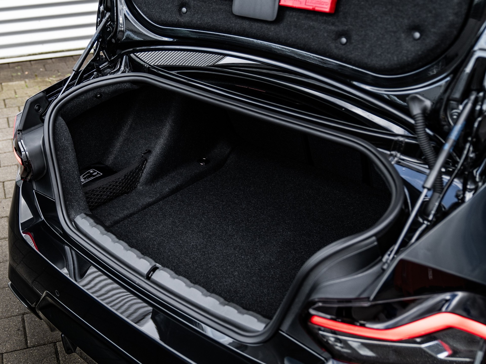 BMW M240i xDrive M Sport Pro Steptronic-image-15