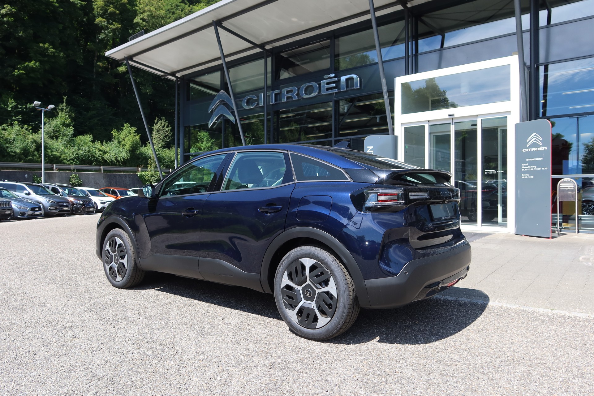 CITROEN C4 Electric 54 kWh Plus-image-4