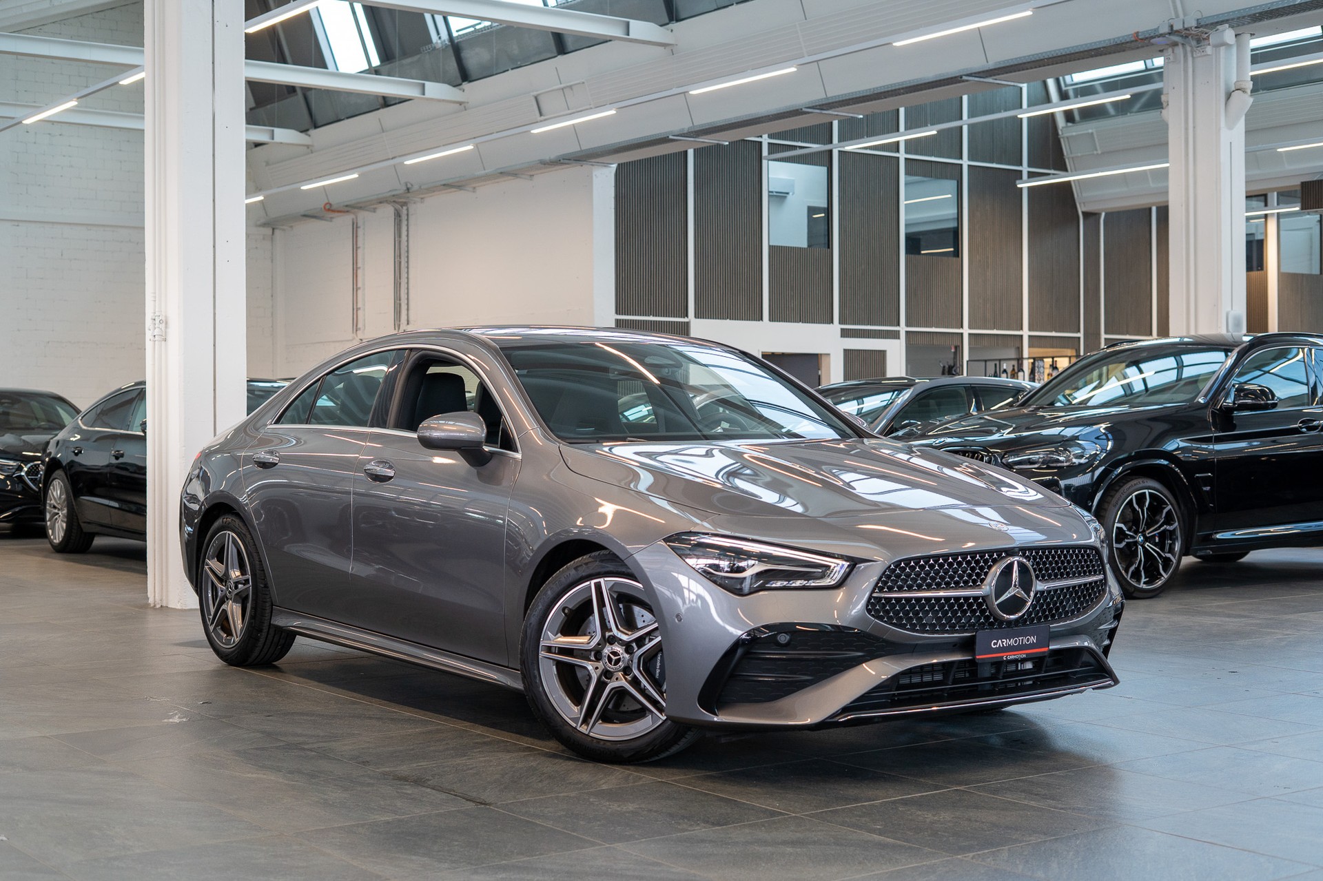 MERCEDES-BENZ CLA 200 AMG Line / Facelift / Rückfahrkamera / Ambientebeleuchtung-showroom-element-2