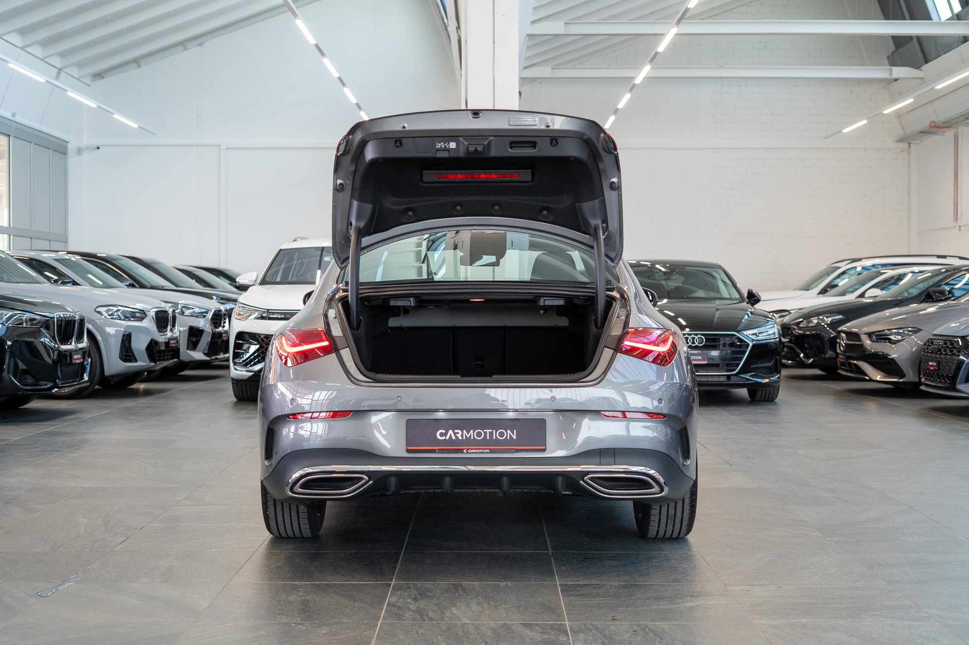 MERCEDES-BENZ CLA 200 AMG Line / Facelift / Rückfahrkamera / Ambientebeleuchtung-image-7