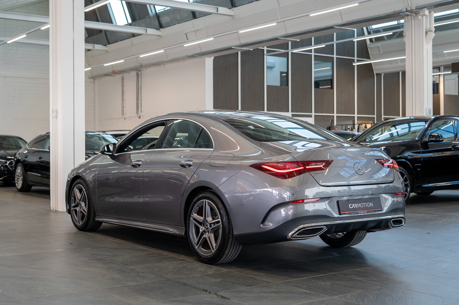 MERCEDES-BENZ CLA 200 AMG Line / Facelift / Rückfahrkamera / Ambientebeleuchtung-image-8