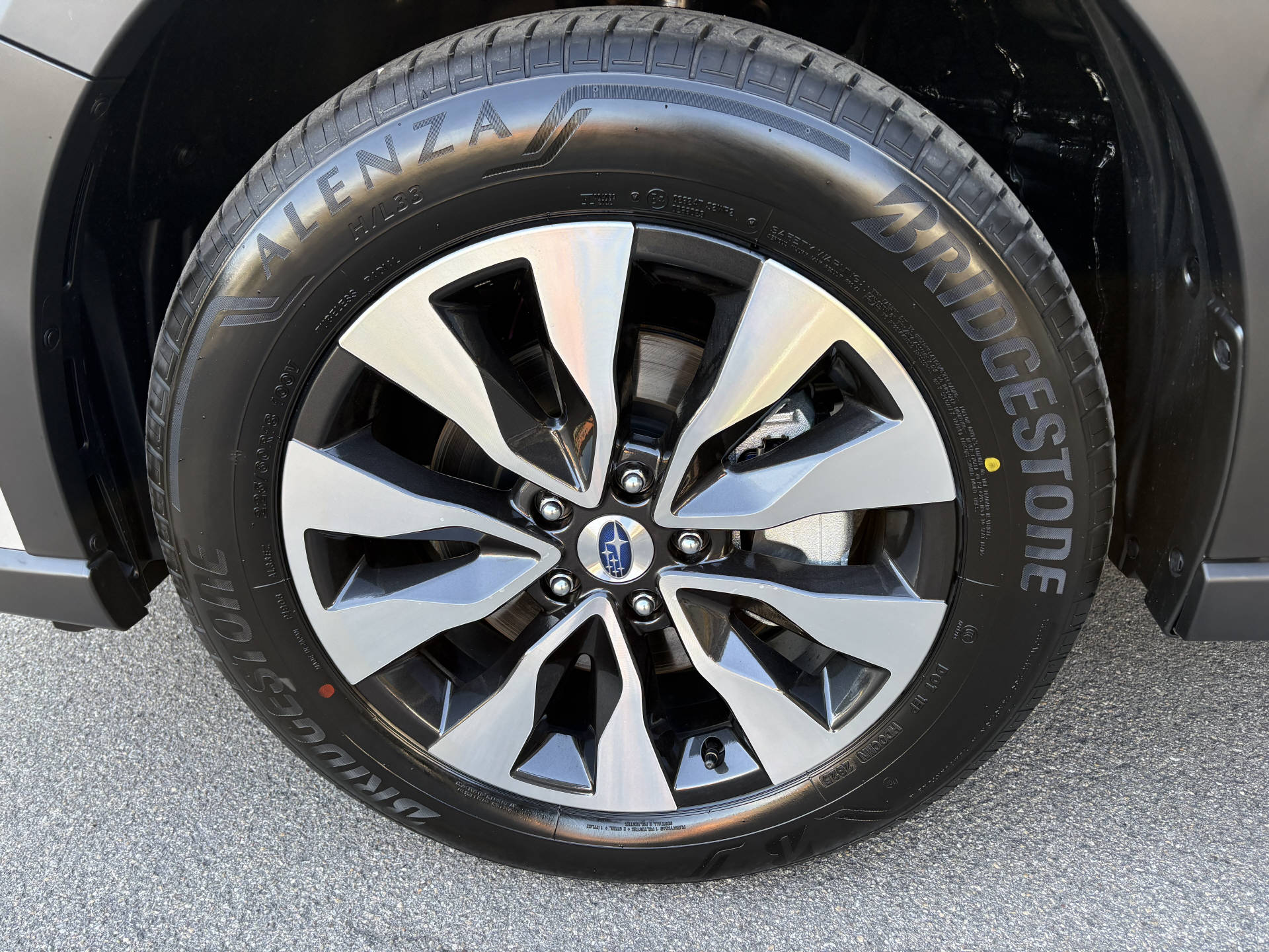 SUBARU Outback 2.5i Final Edition-image-2
