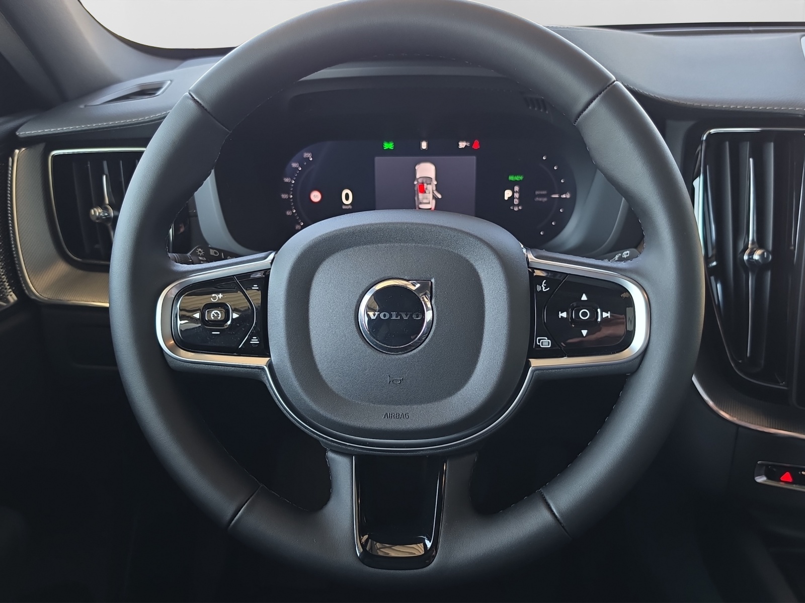 VOLVO XC60 2.0 T8 TE Black Edition eAWD-image-11