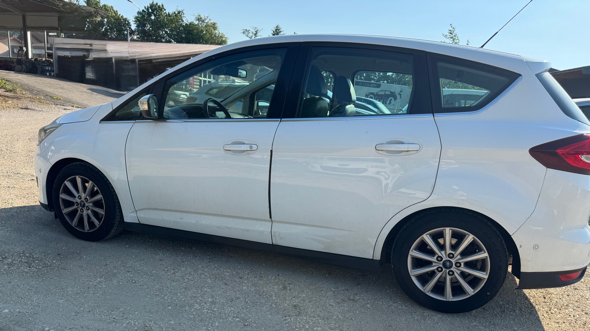 FORD C-Max 1.5 SCTi Trend-image-6