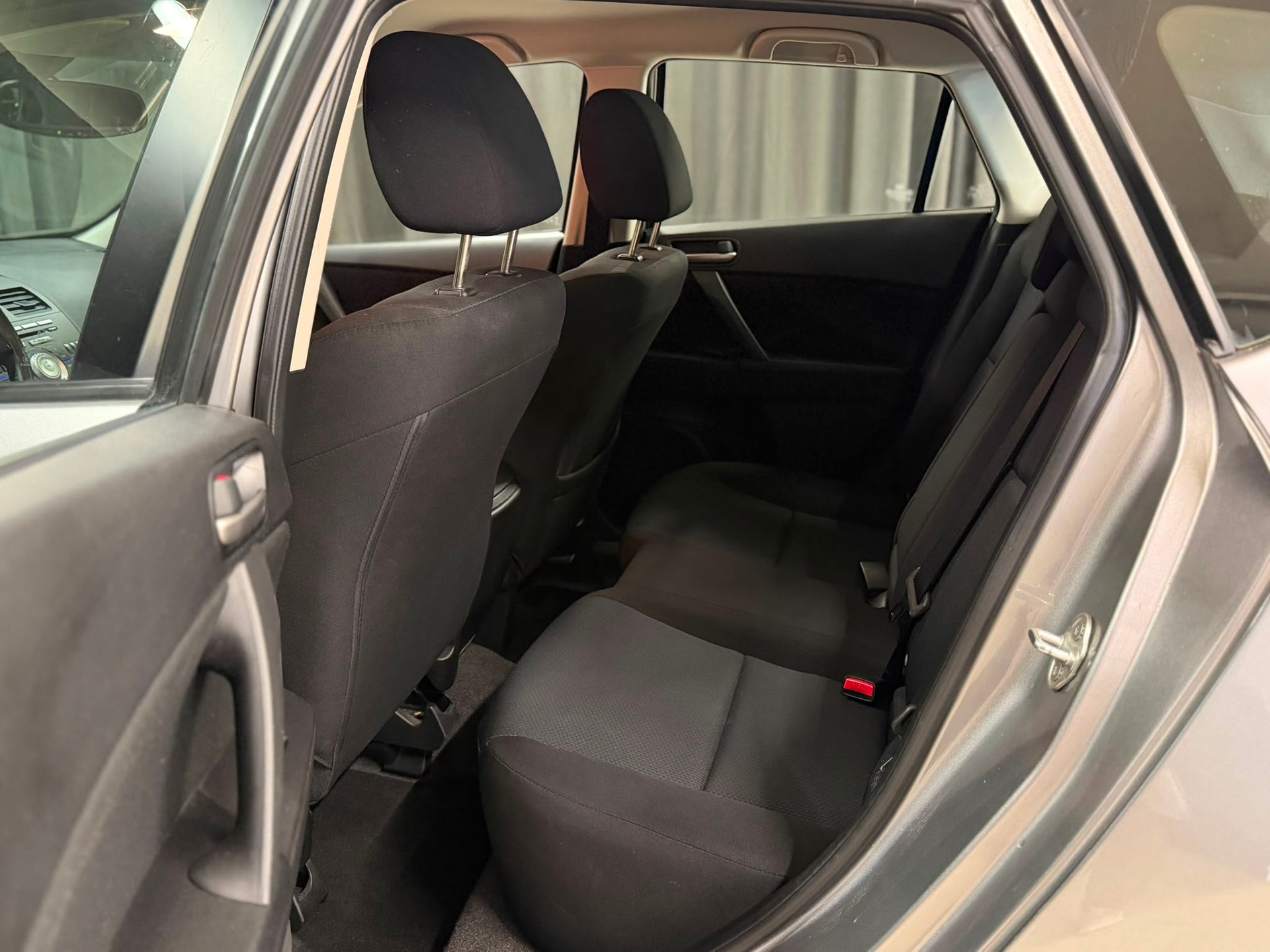 MAZDA 3 2.0 16V Exclusive Activematic-image-9