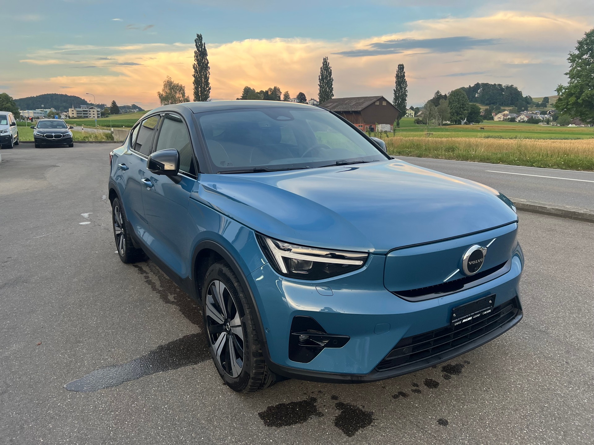 VOLVO C40 Recharge P8 Twin AWD Pure Electric Ultimate-image-1