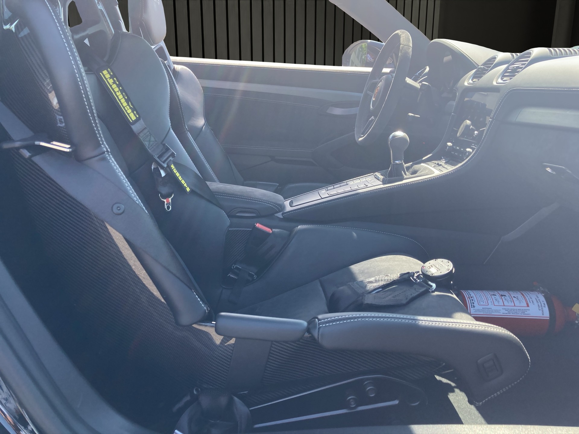 PORSCHE Cayman 718-image-11
