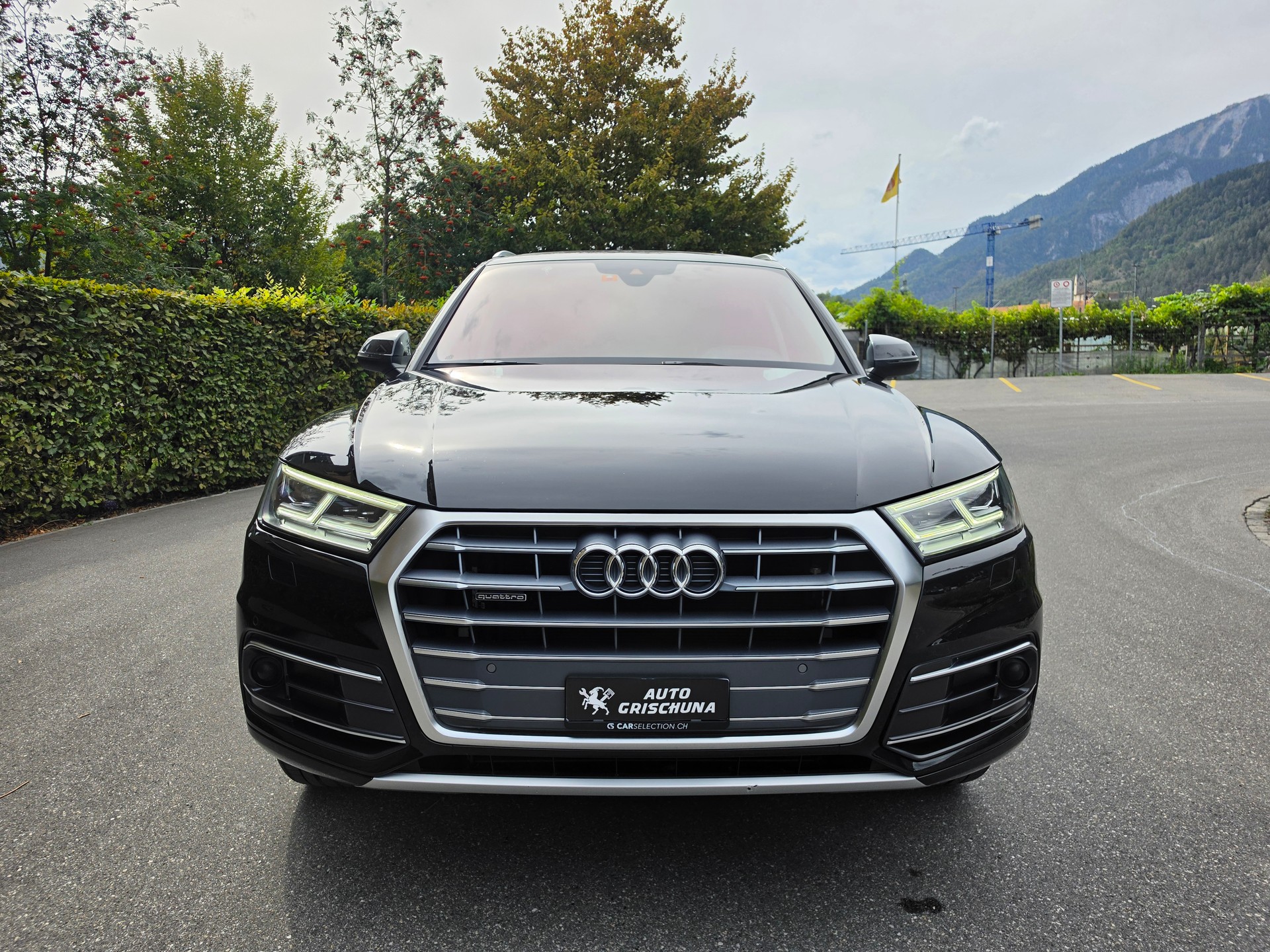 AUDI Q5 2.0 TDI quattro S-tronic-image-7