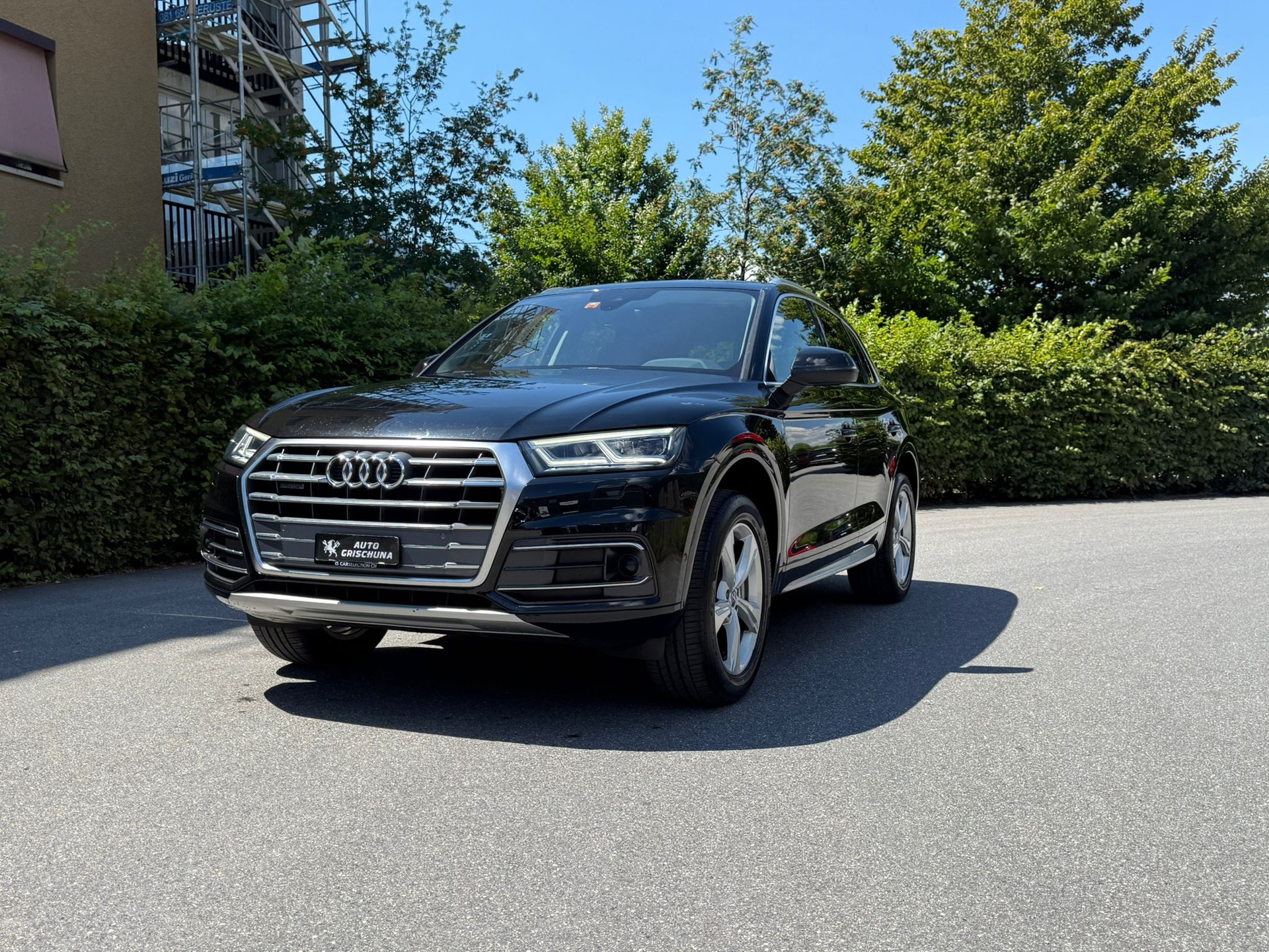 AUDI Q5 2.0 TDI quattro S-tronic-image-0
