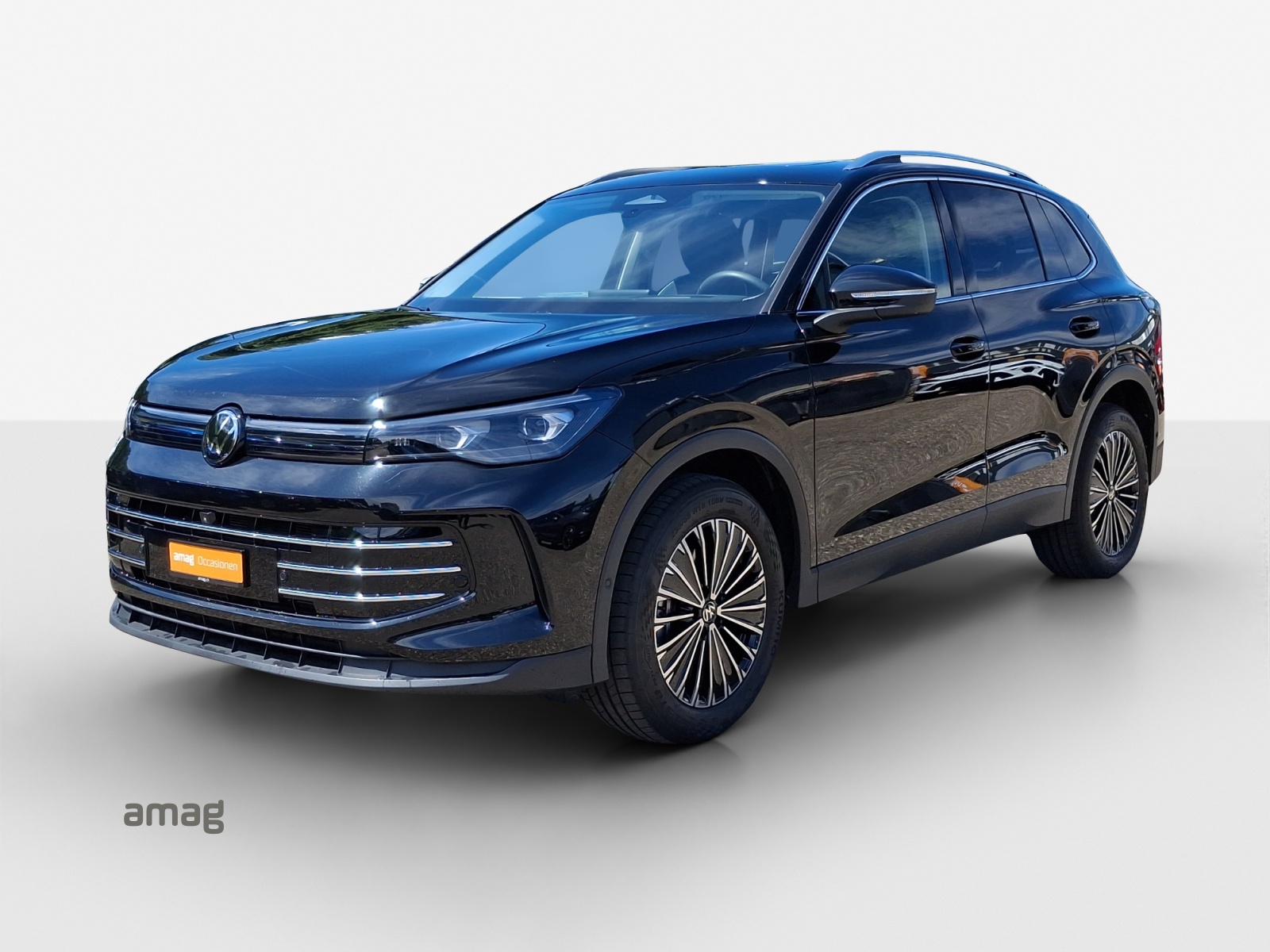 VW Tiguan 2.0 TSI DSG Elegance 4Motion-image-0