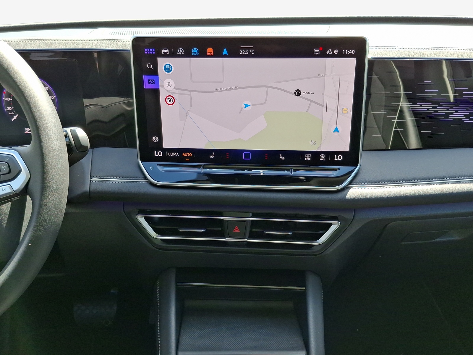 VW Tiguan 2.0 TSI DSG Elegance 4Motion-image-10