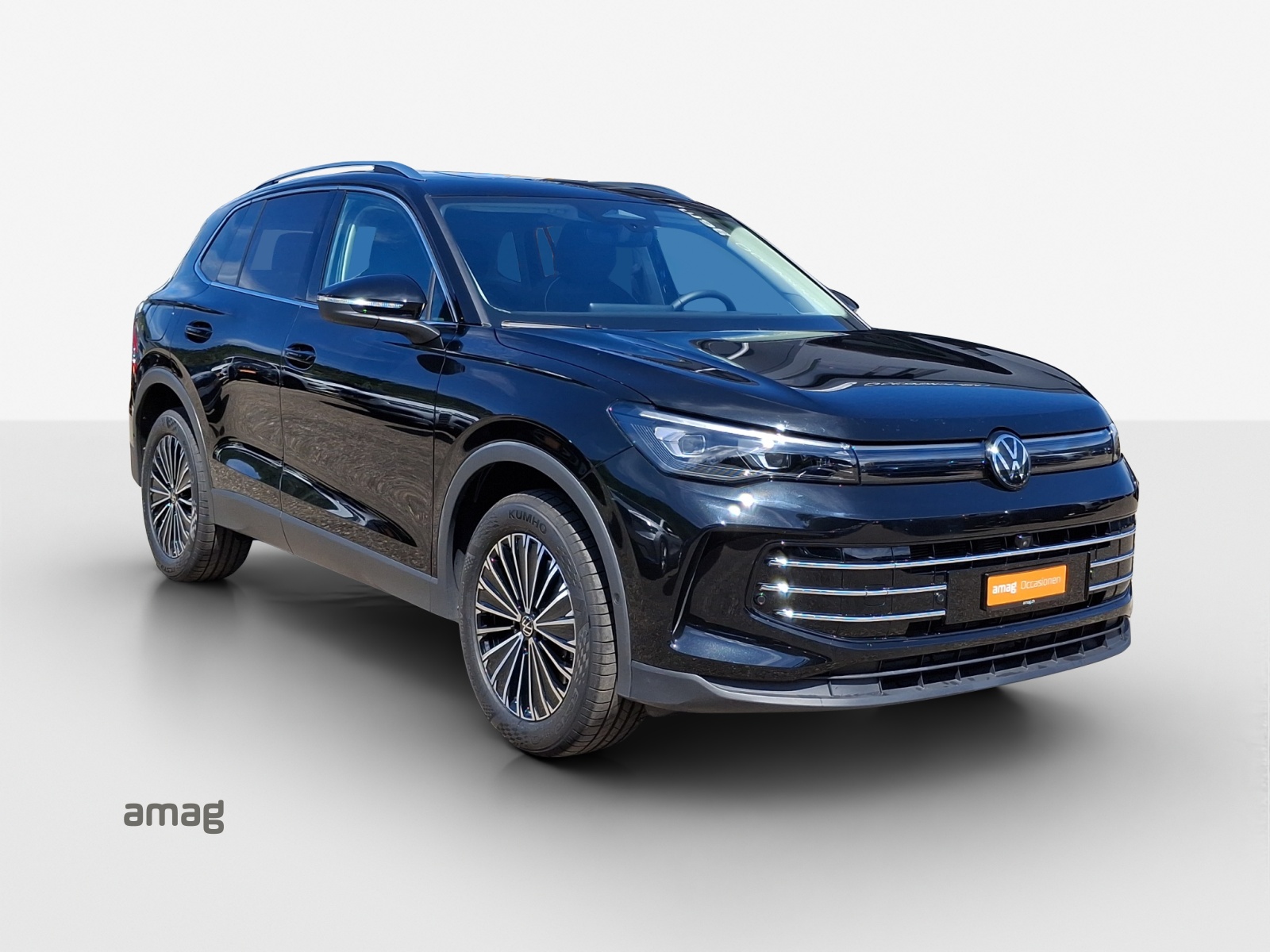 VW Tiguan 2.0 TSI DSG Elegance 4Motion-image-5
