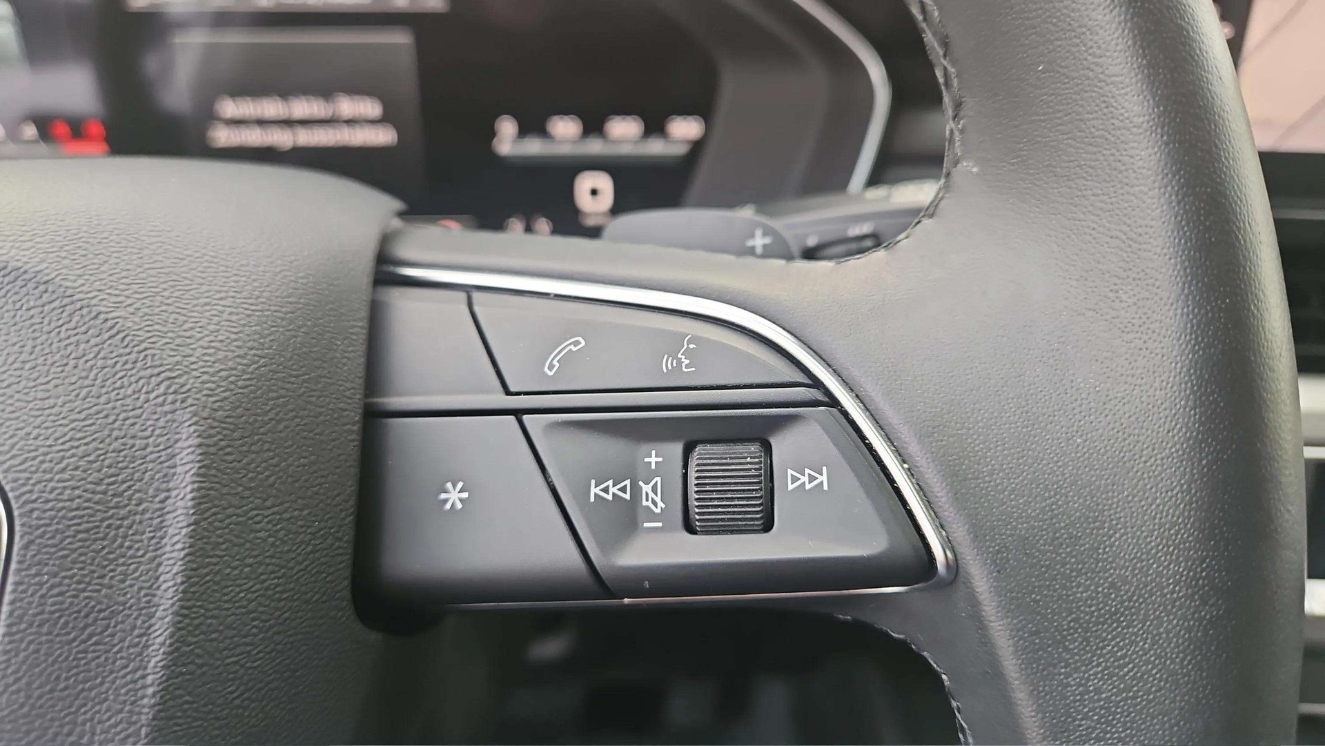 AUDI A4 Avant 40 TDI S line Attraction quattro S-tronic mit AHK Vorbereitung & 5J Werksgarantie oder bis 100000km-image-30