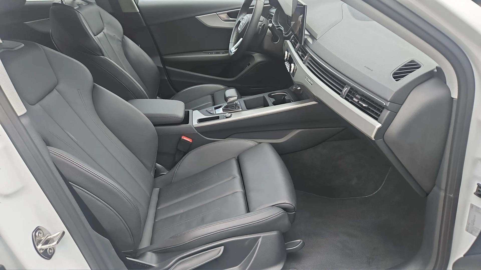 AUDI A4 Avant 40 TDI S line Attraction quattro S-tronic mit AHK Vorbereitung & 5J Werksgarantie oder bis 100000km-image-11