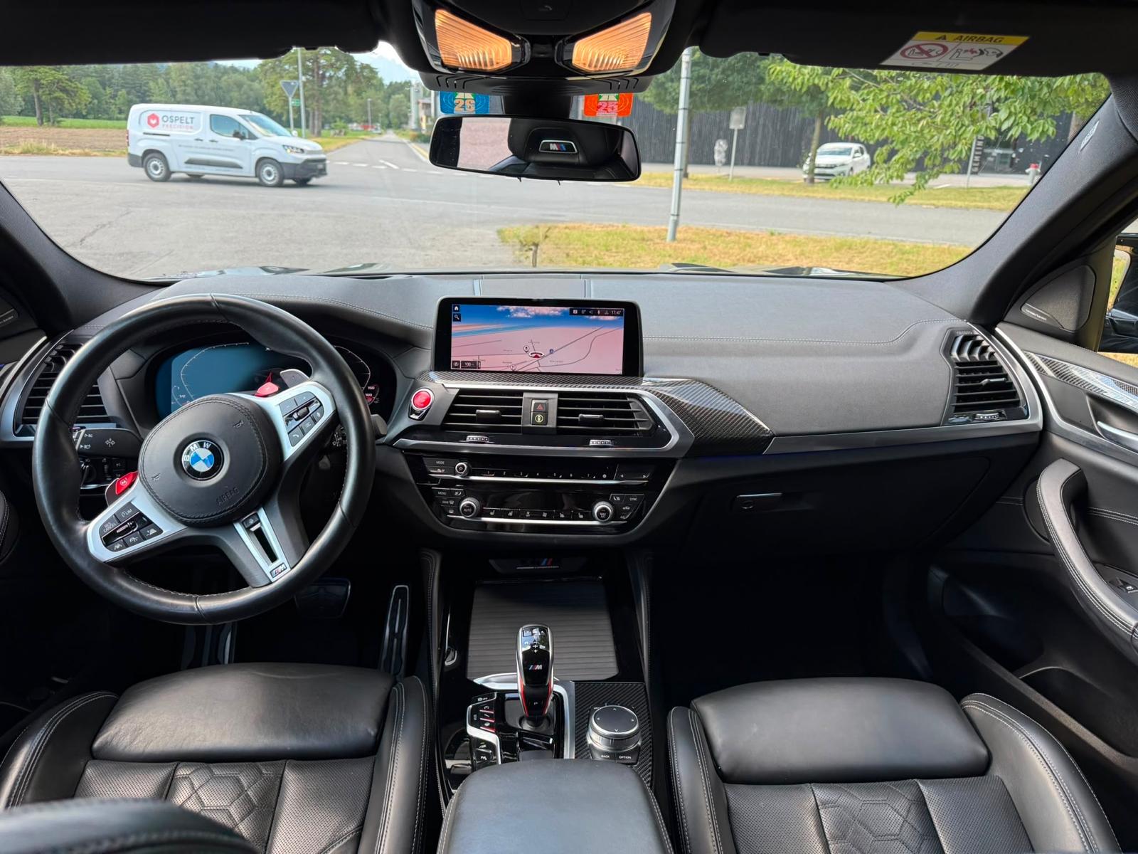 BMW M Competition-image-2