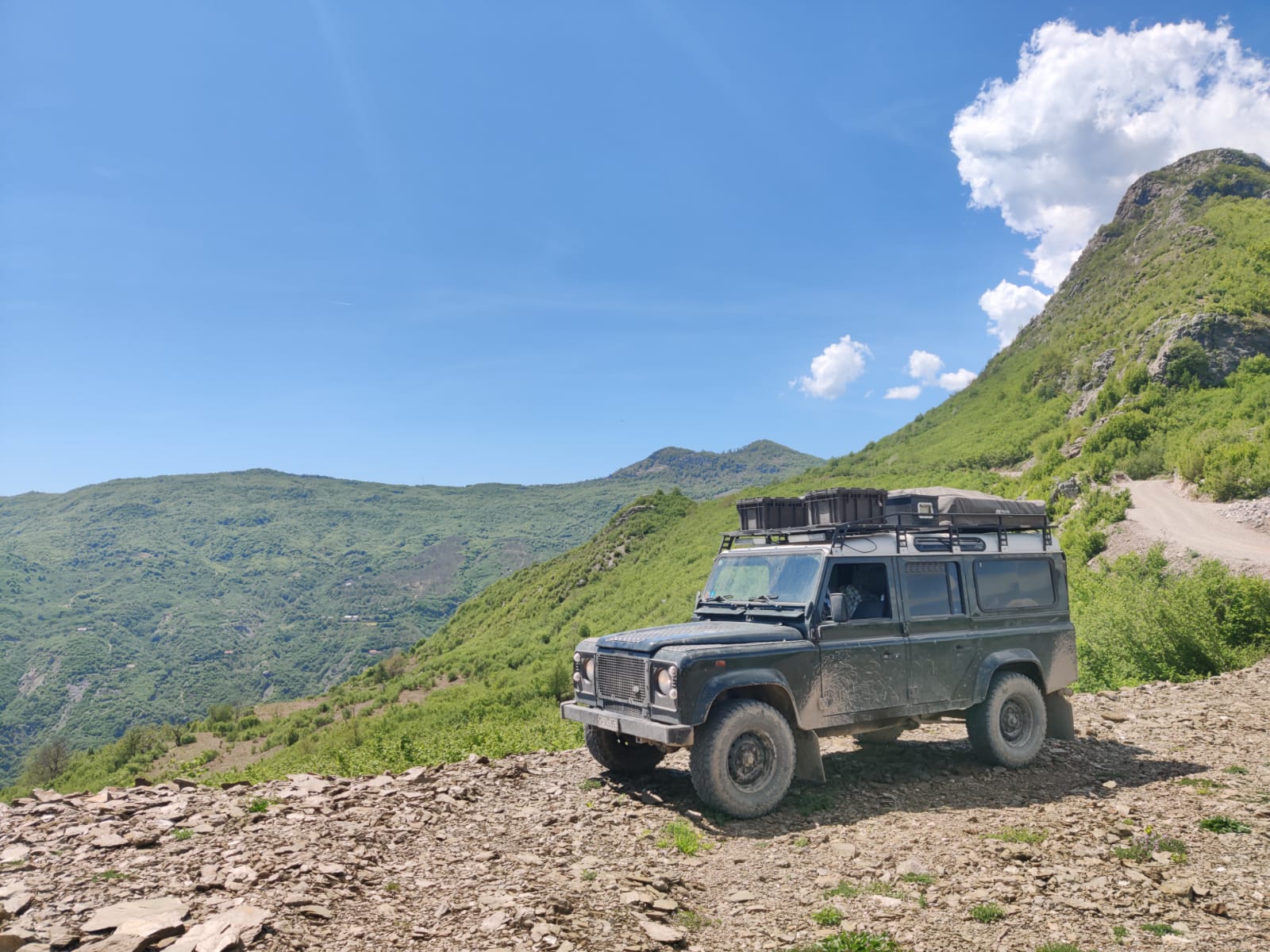 LAND ROVER 110 TD5-image-1