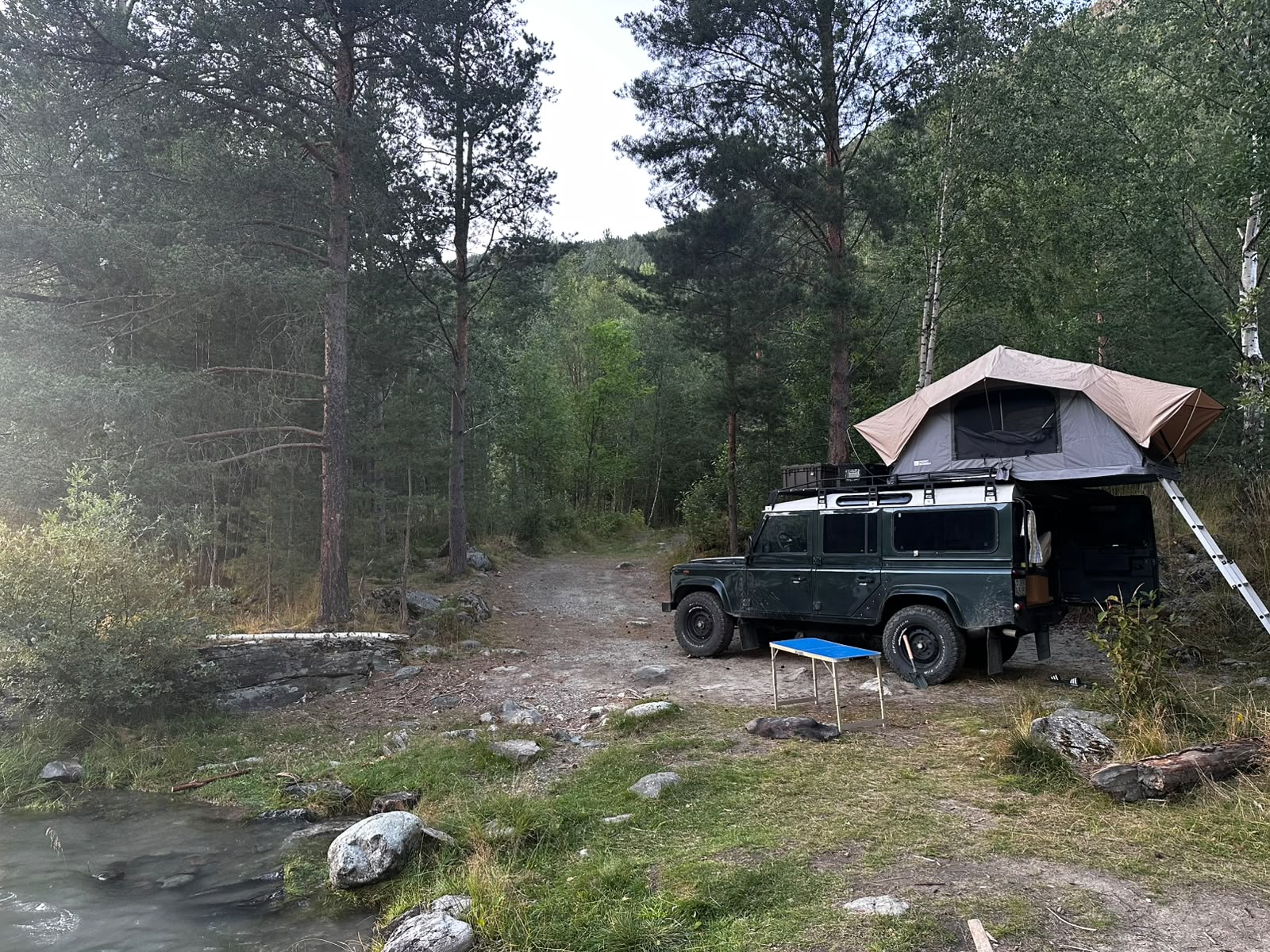 LAND ROVER 110 TD5-image-9