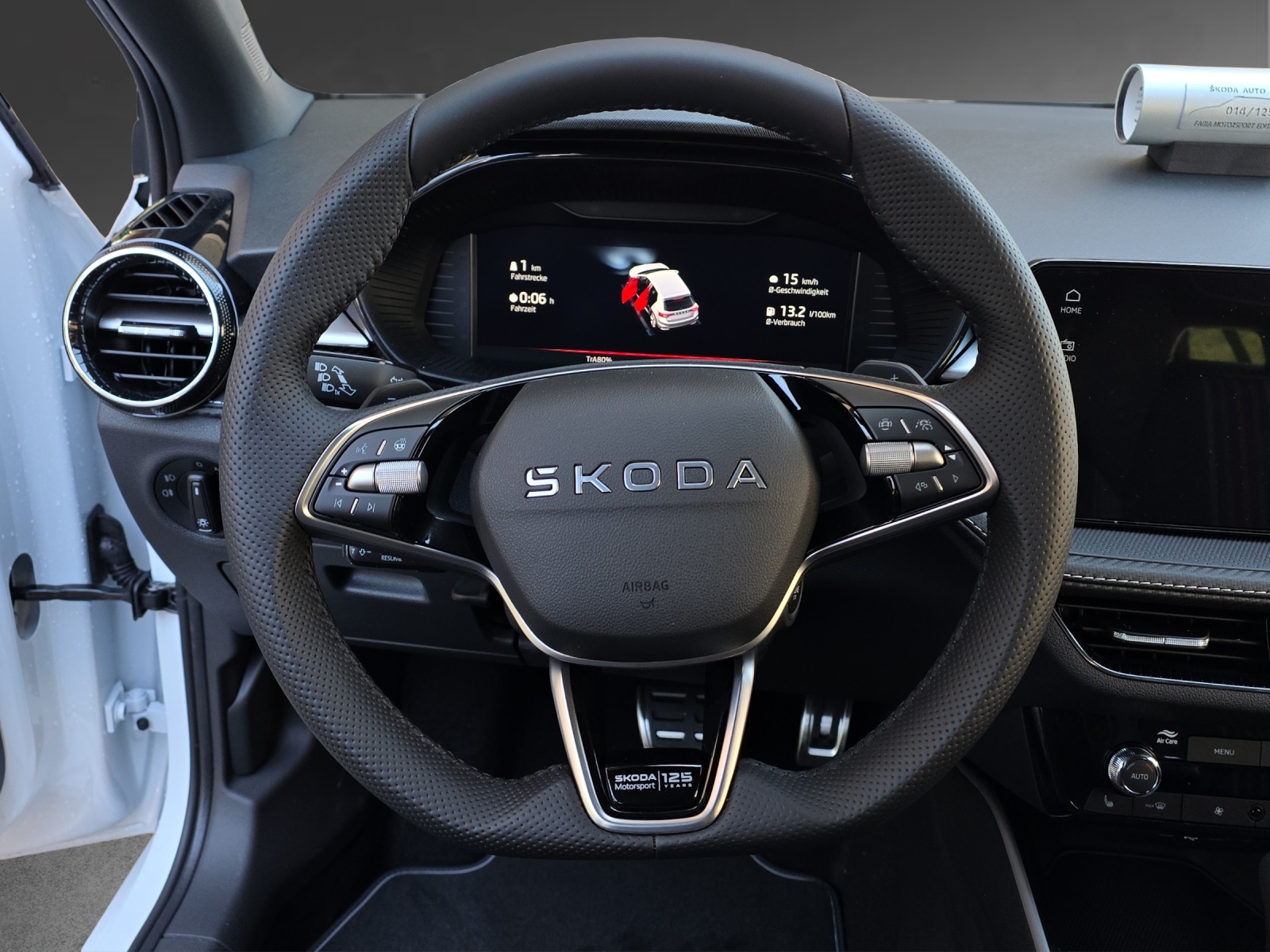 SKODA Fabia 1.5 TSI Motorsport DSG-image-8