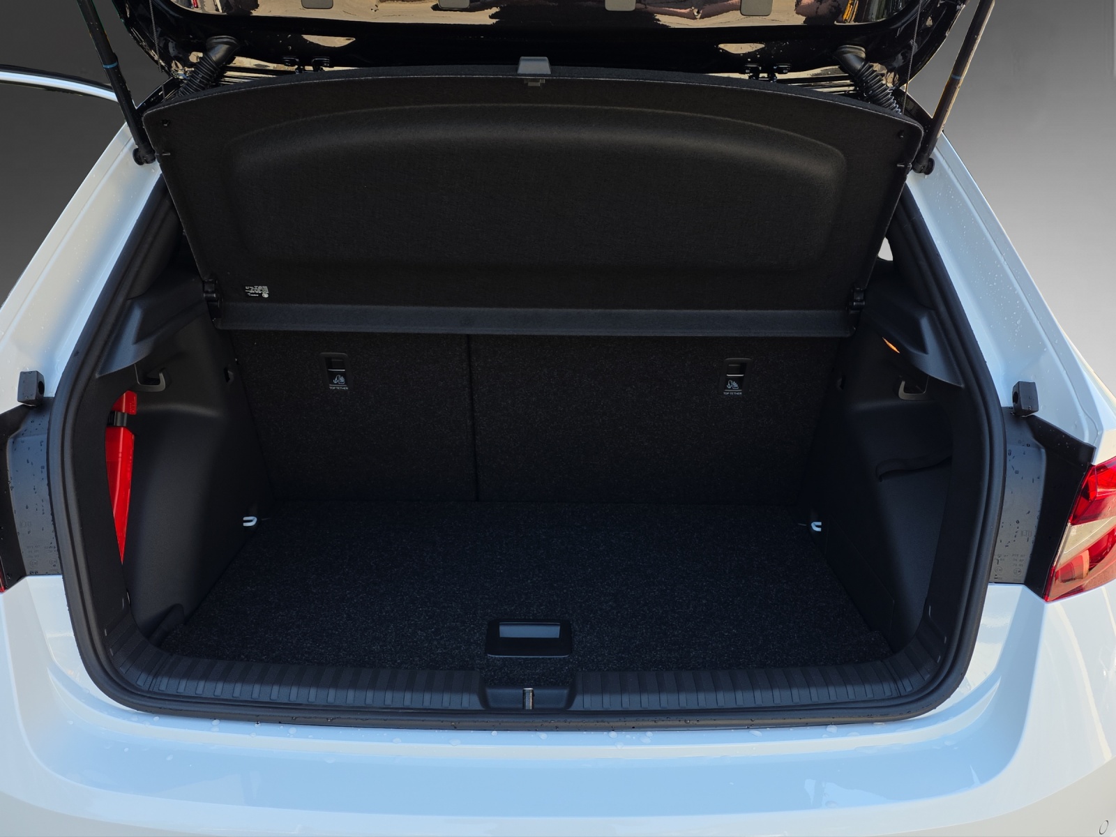 SKODA Fabia 1.5 TSI Motorsport DSG-image-9