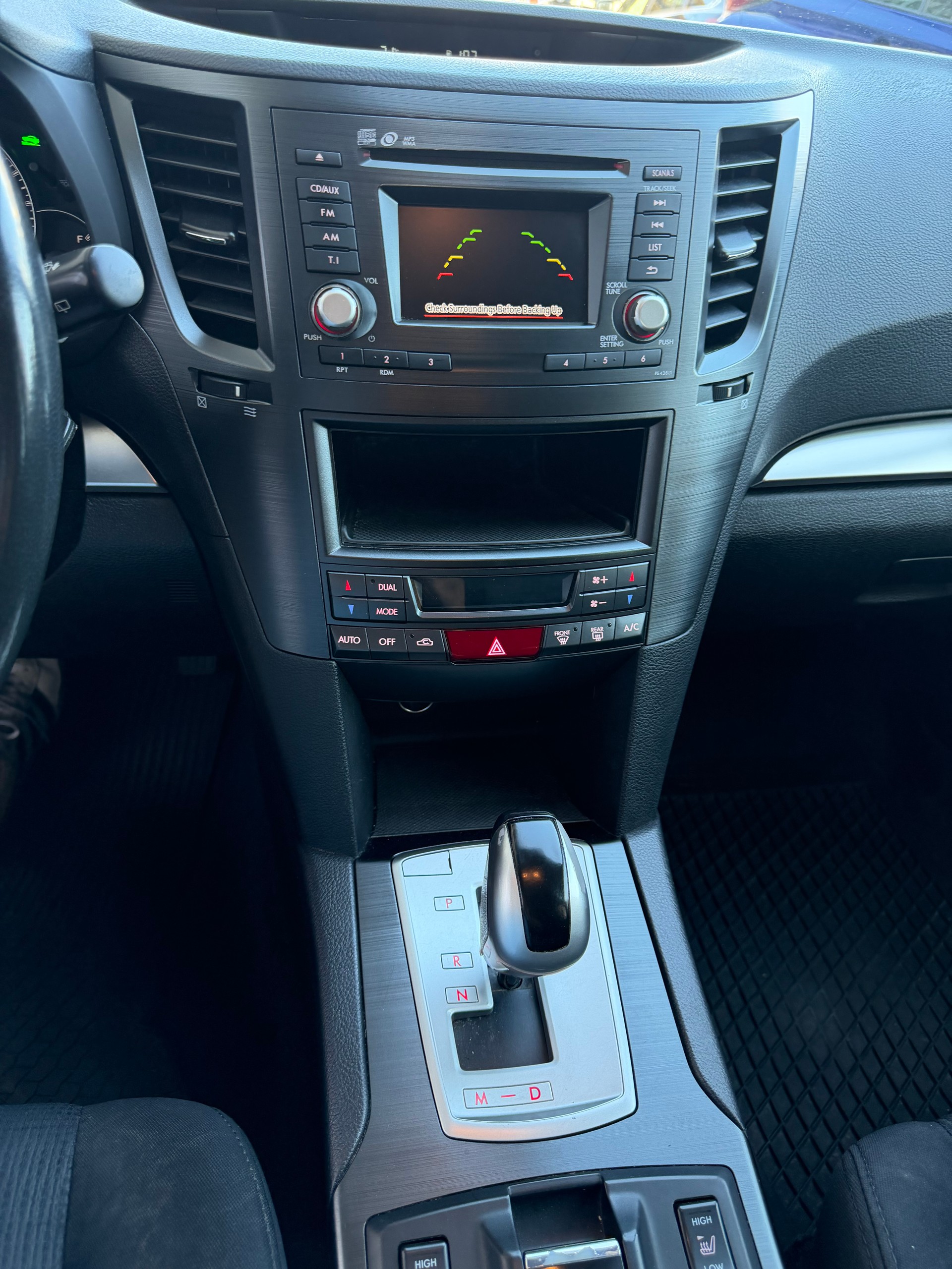 SUBARU LEGACY-image-9