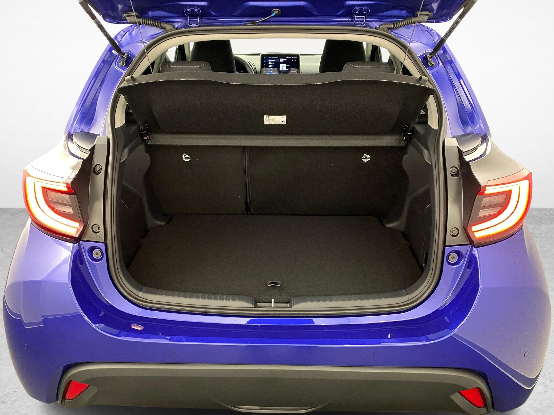 TOYOTA Yaris 1.5 VVT-i HSD Trend-image-7