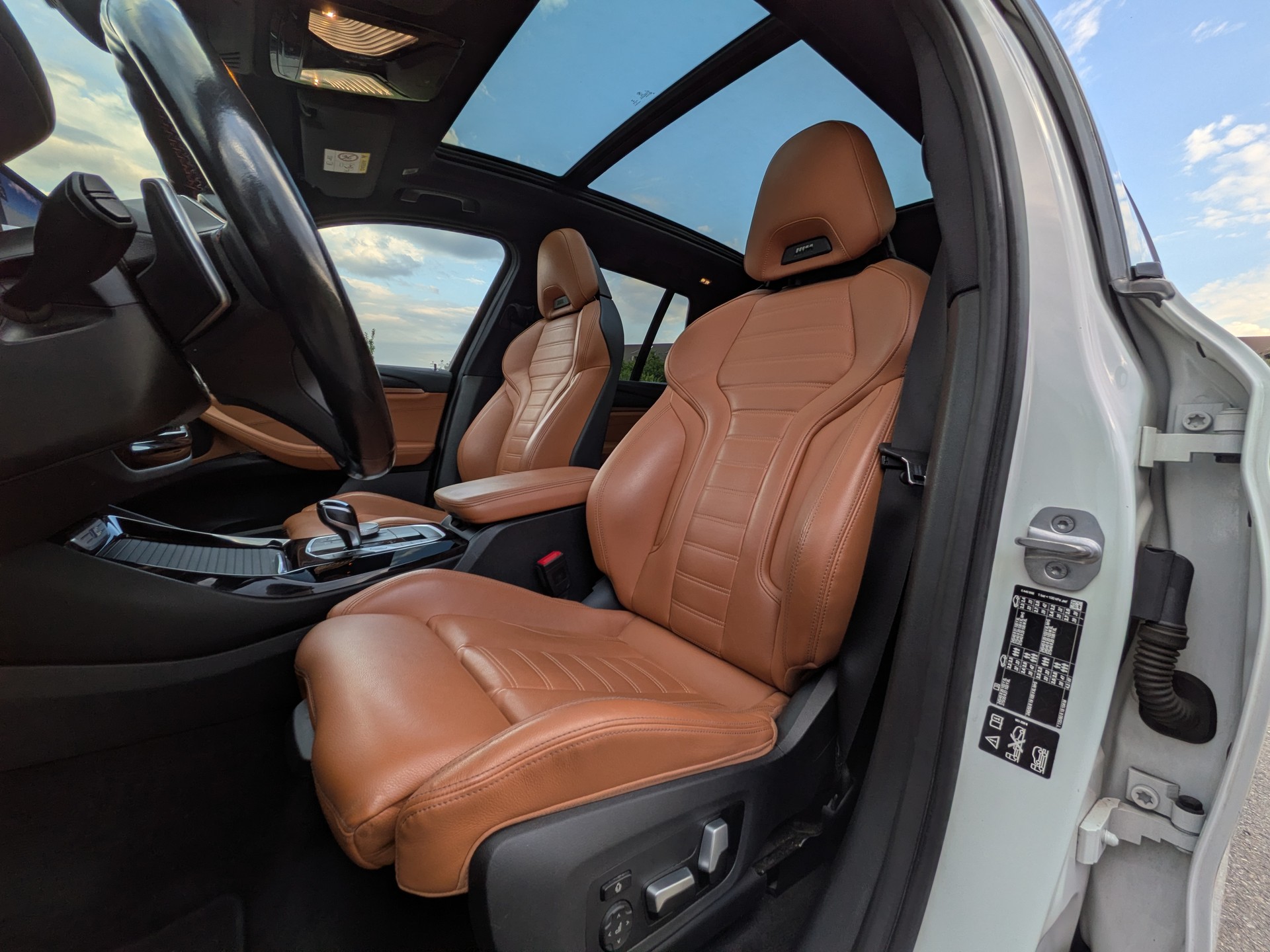 BMW xDrive 48V M40d Steptronic-image-13